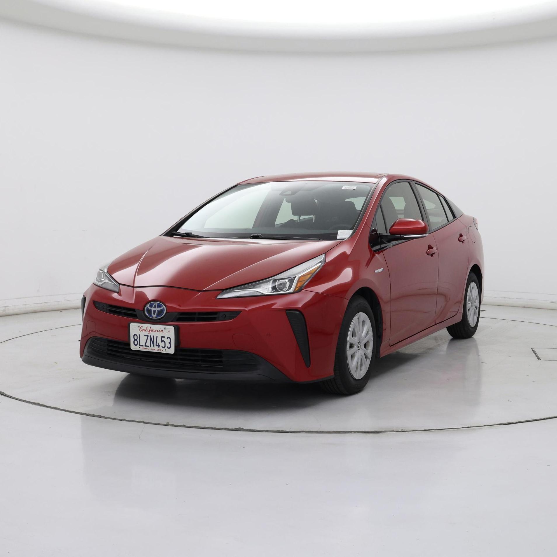 Thumbnail: 2019 Toyota Prius - 4