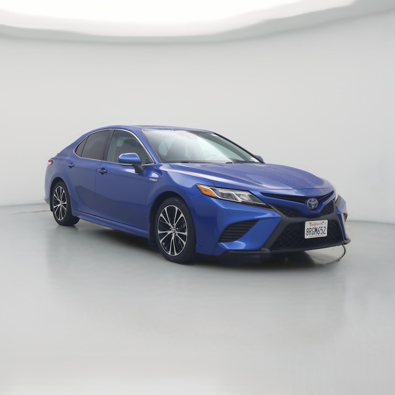 2020 Toyota Camry Hybrid SE