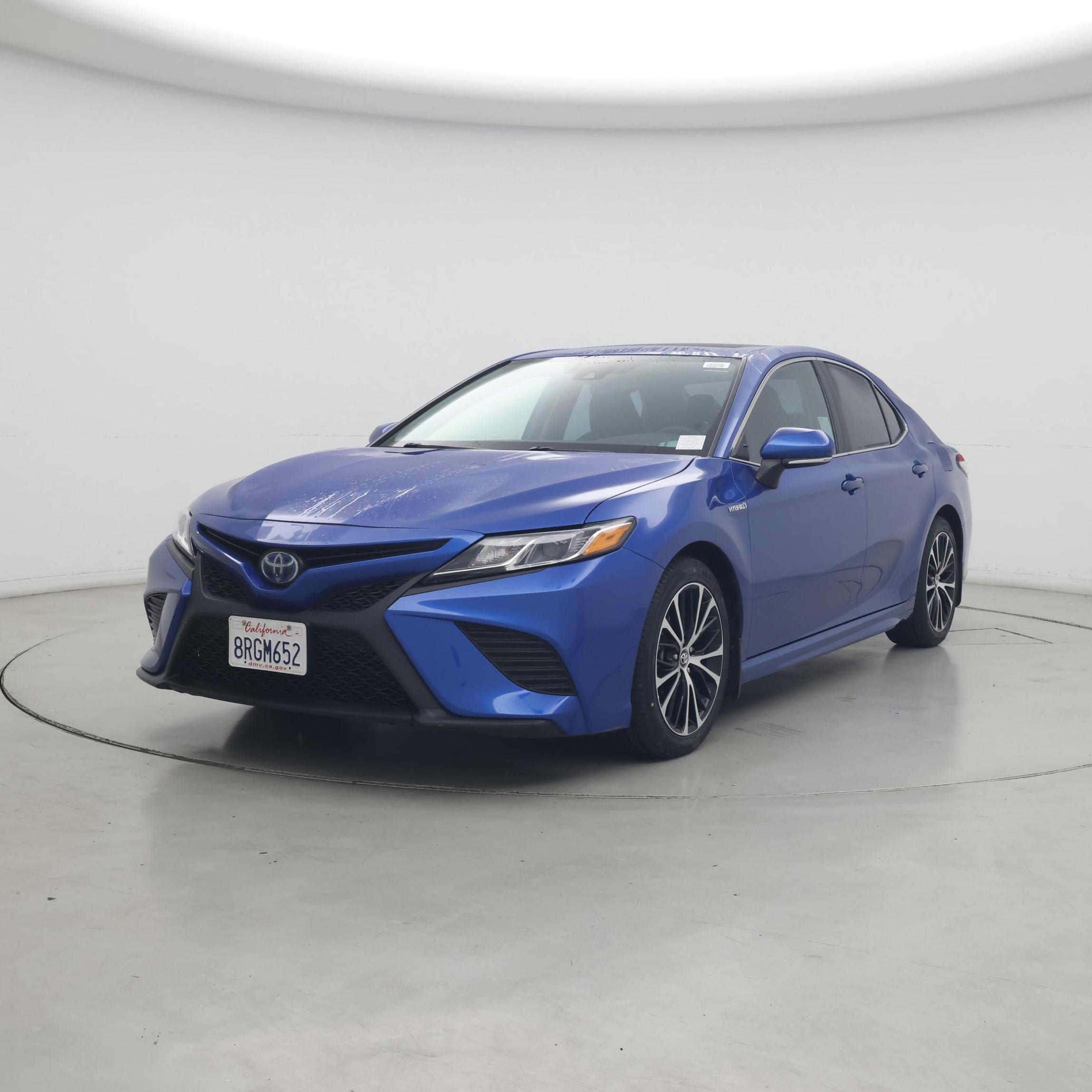 Thumbnail: 2020 Toyota Camry - 4
