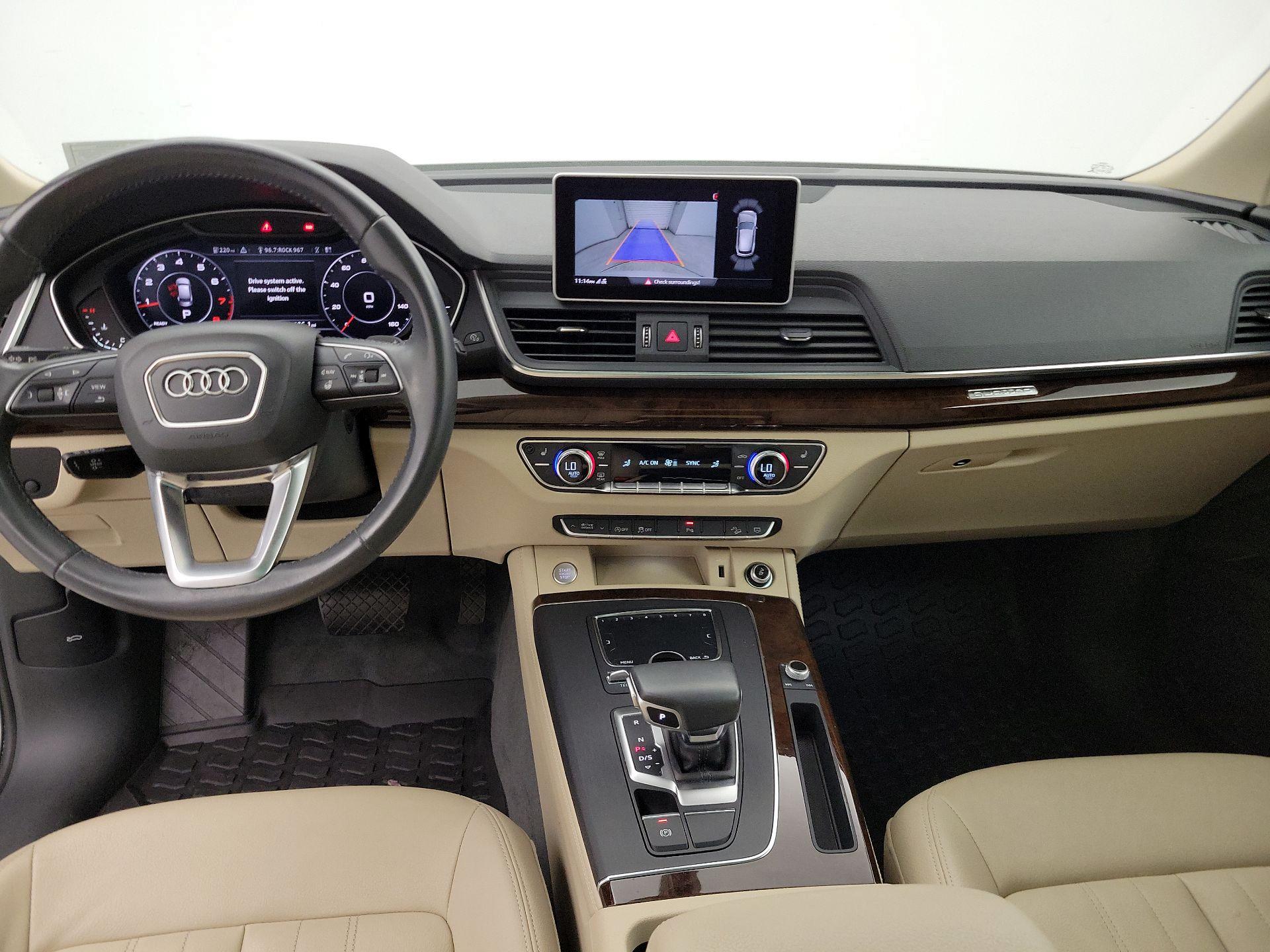 Thumbnail: 2020 Audi Q5 - 9