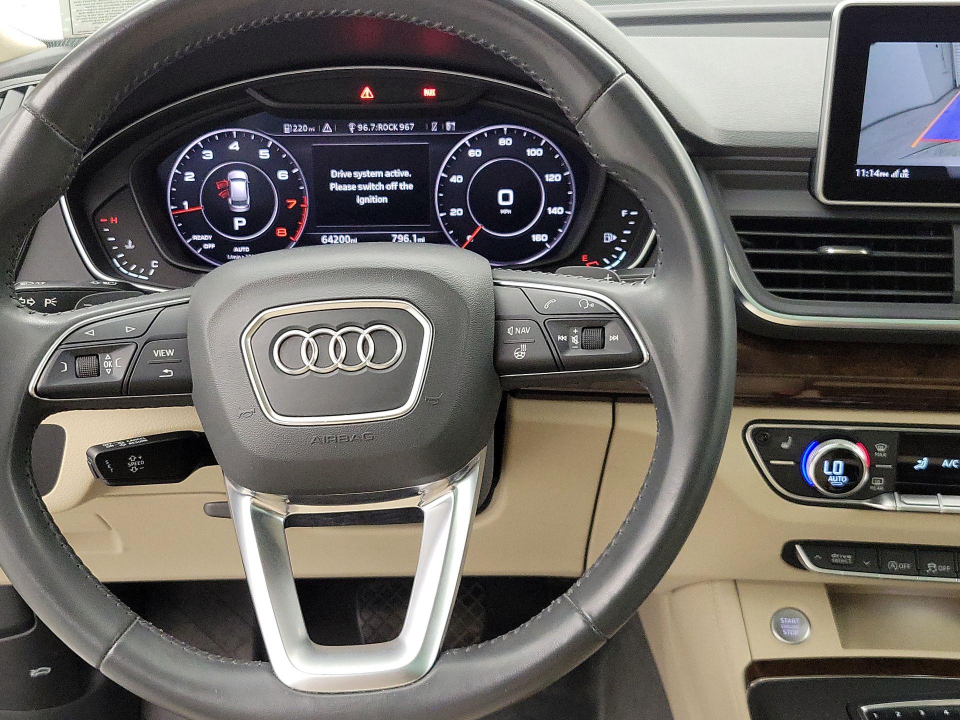 Thumbnail: 2020 Audi Q5 - 10