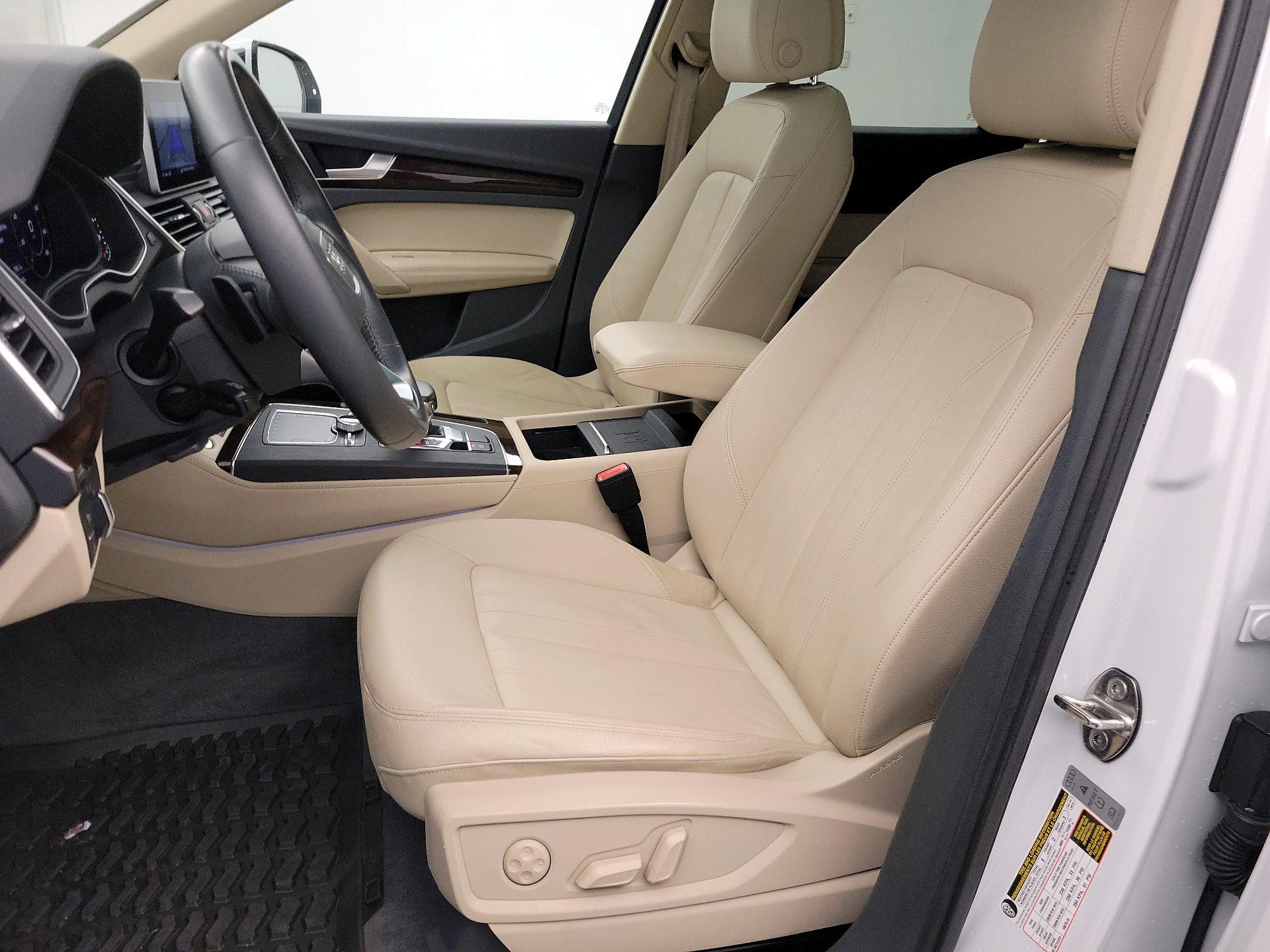 Thumbnail: 2020 Audi Q5 - 11