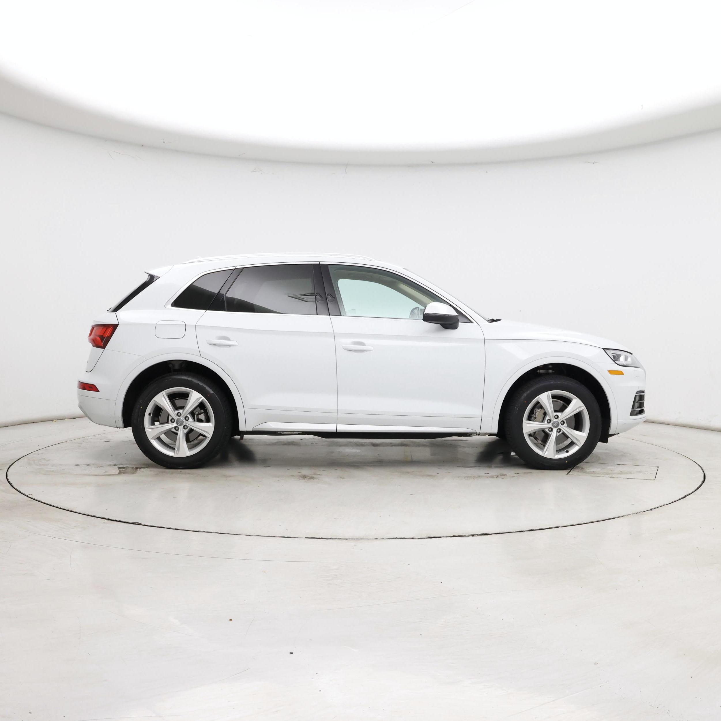 Thumbnail: 2020 Audi Q5 - 7