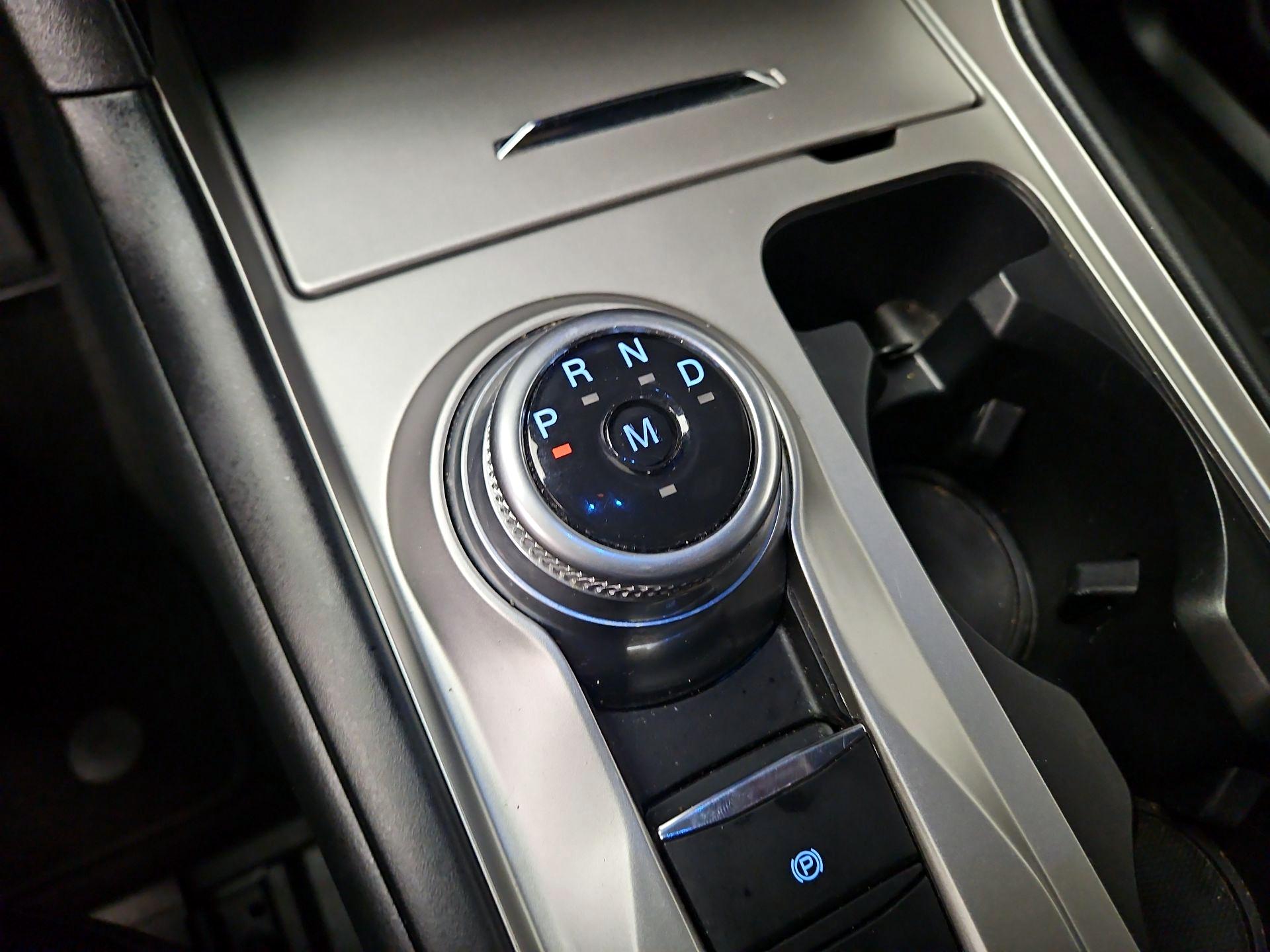 Thumbnail: 2020 Ford Explorer - 17