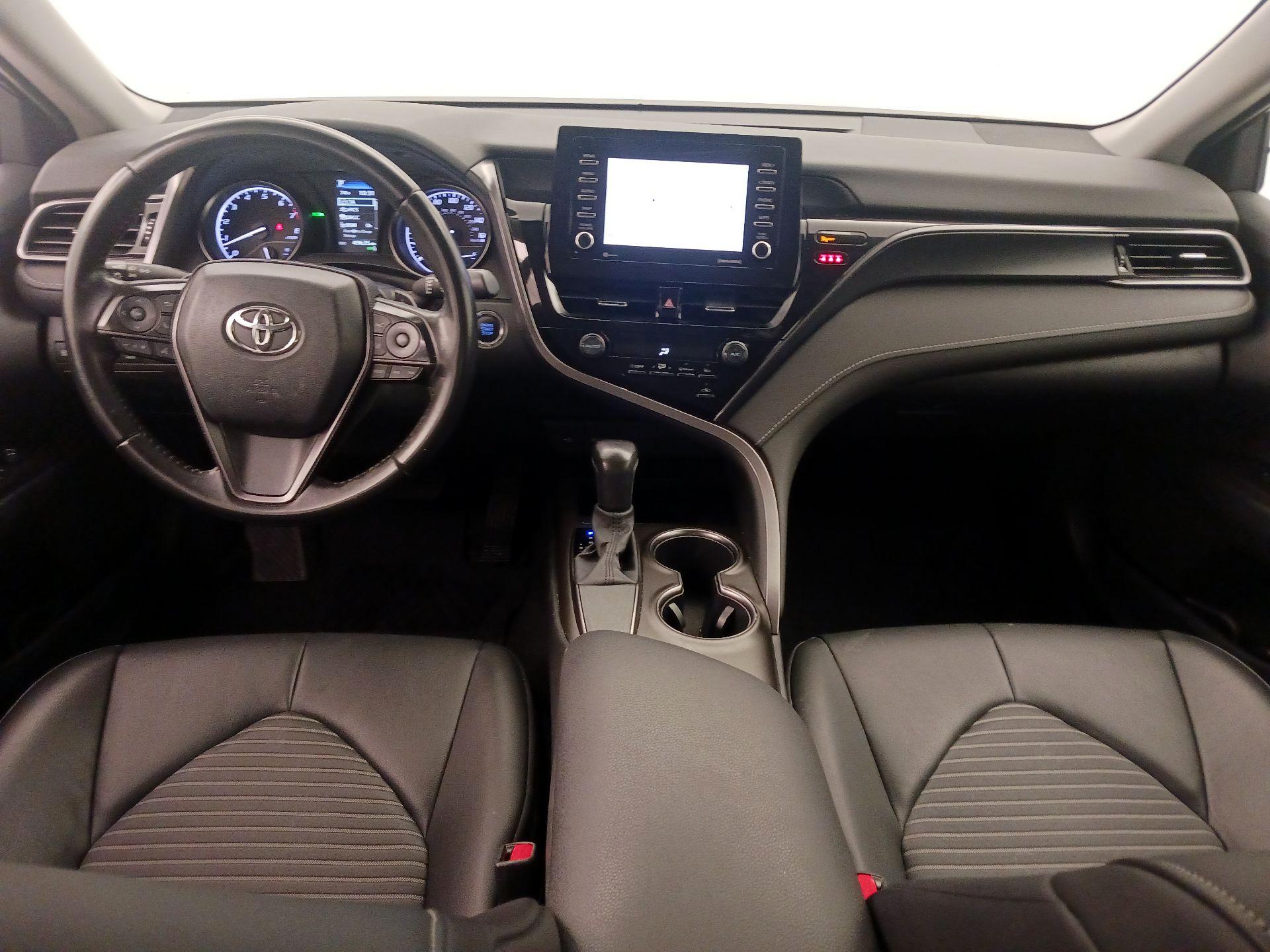 Thumbnail: 2021 Toyota Camry - 9