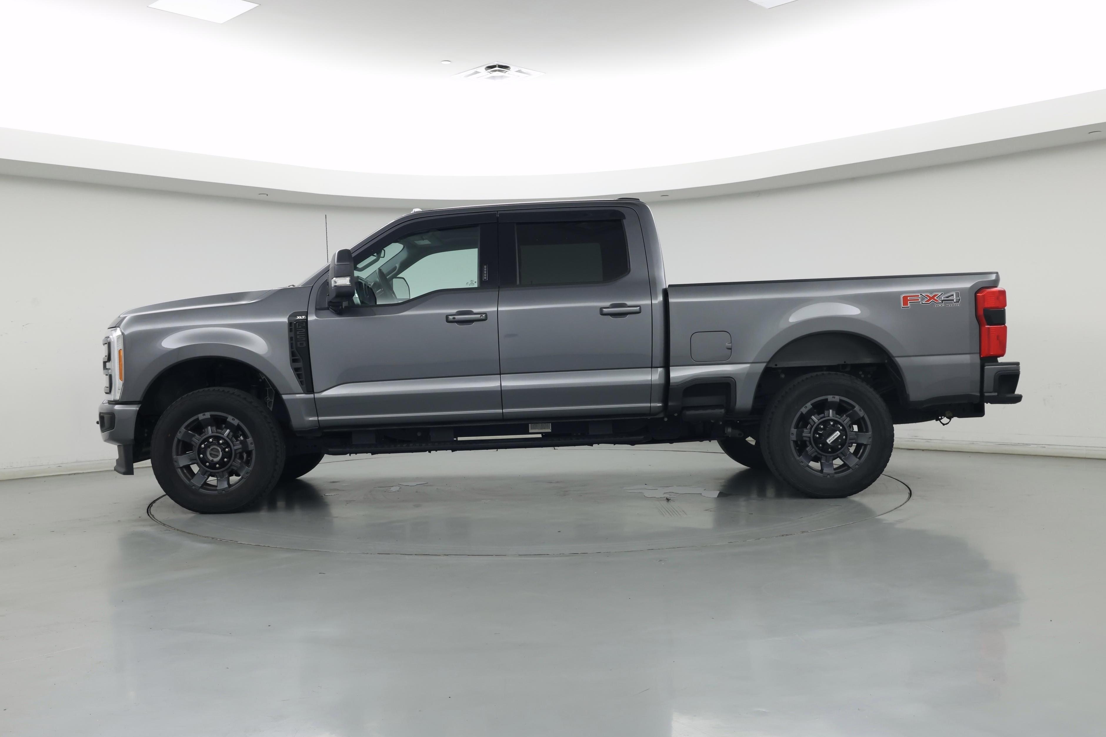 Thumbnail: 2023 Ford F-250 - 3