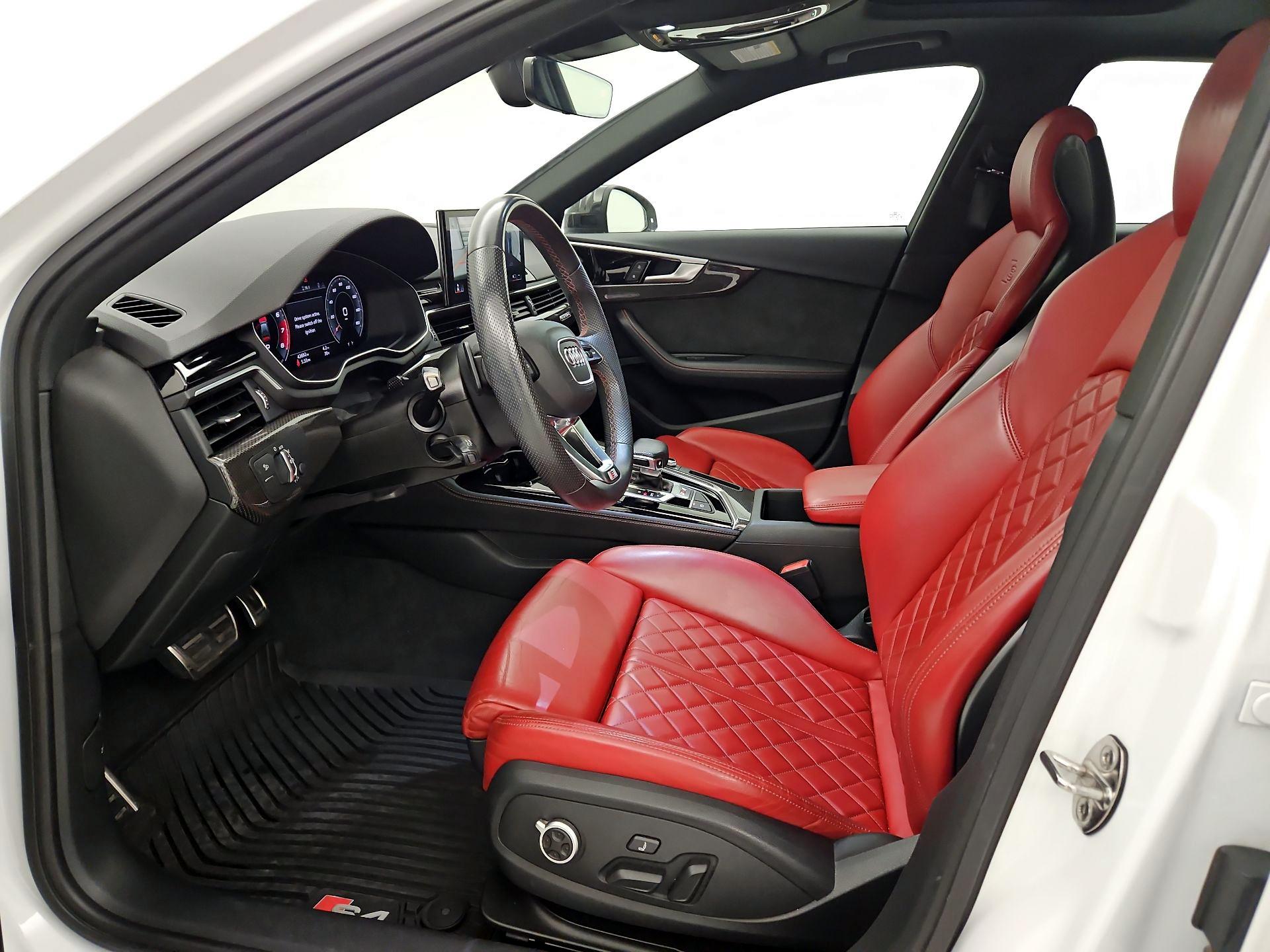 Thumbnail: 2021 Audi S4 - 11