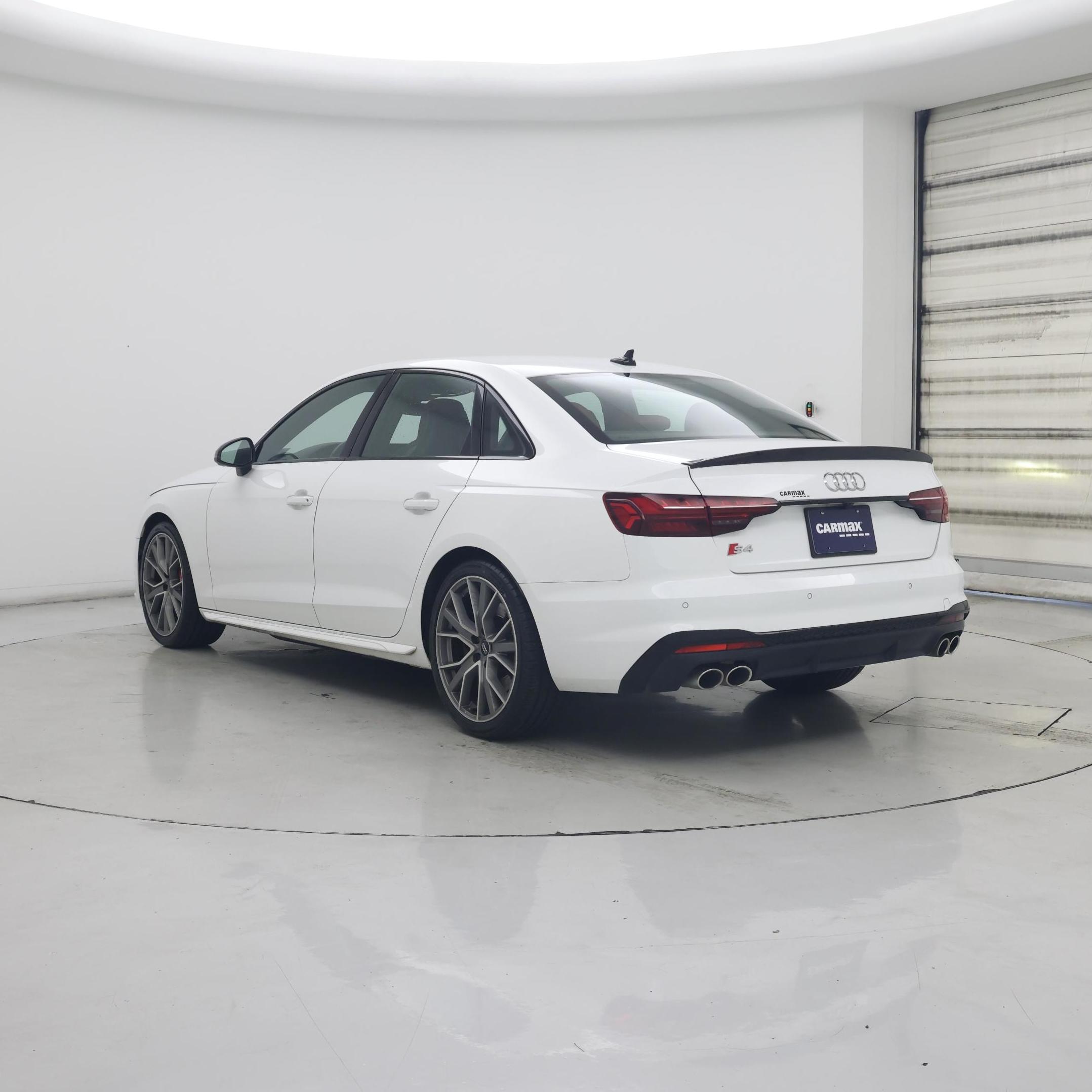 Thumbnail: 2021 Audi S4 - 2