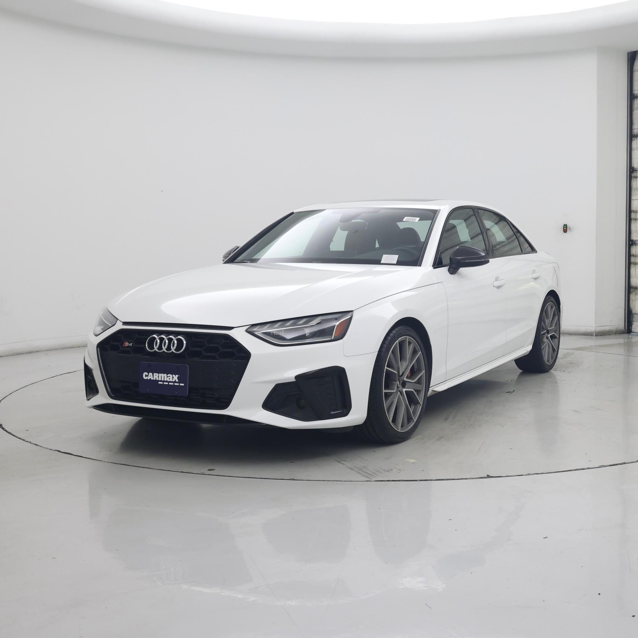 Thumbnail: 2021 Audi S4 - 4