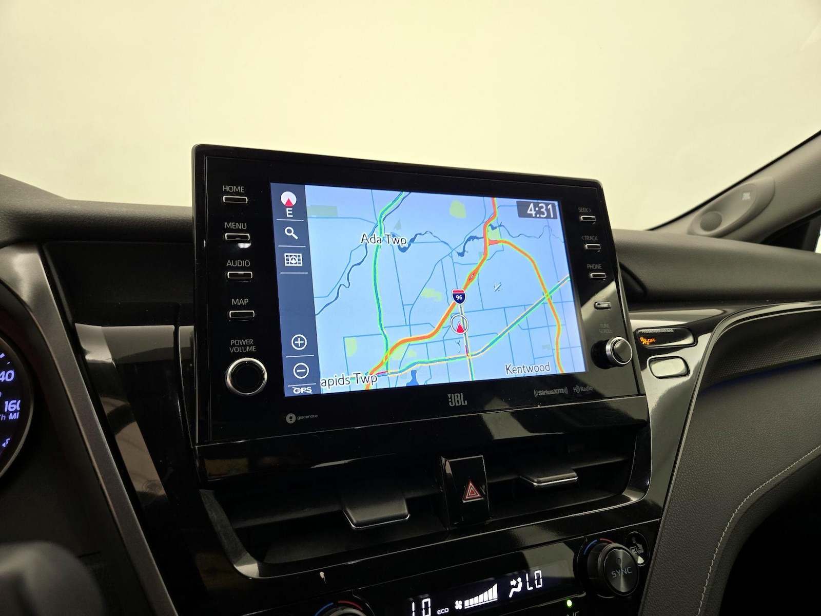 2021 Toyota Camry XSE - Photo 15