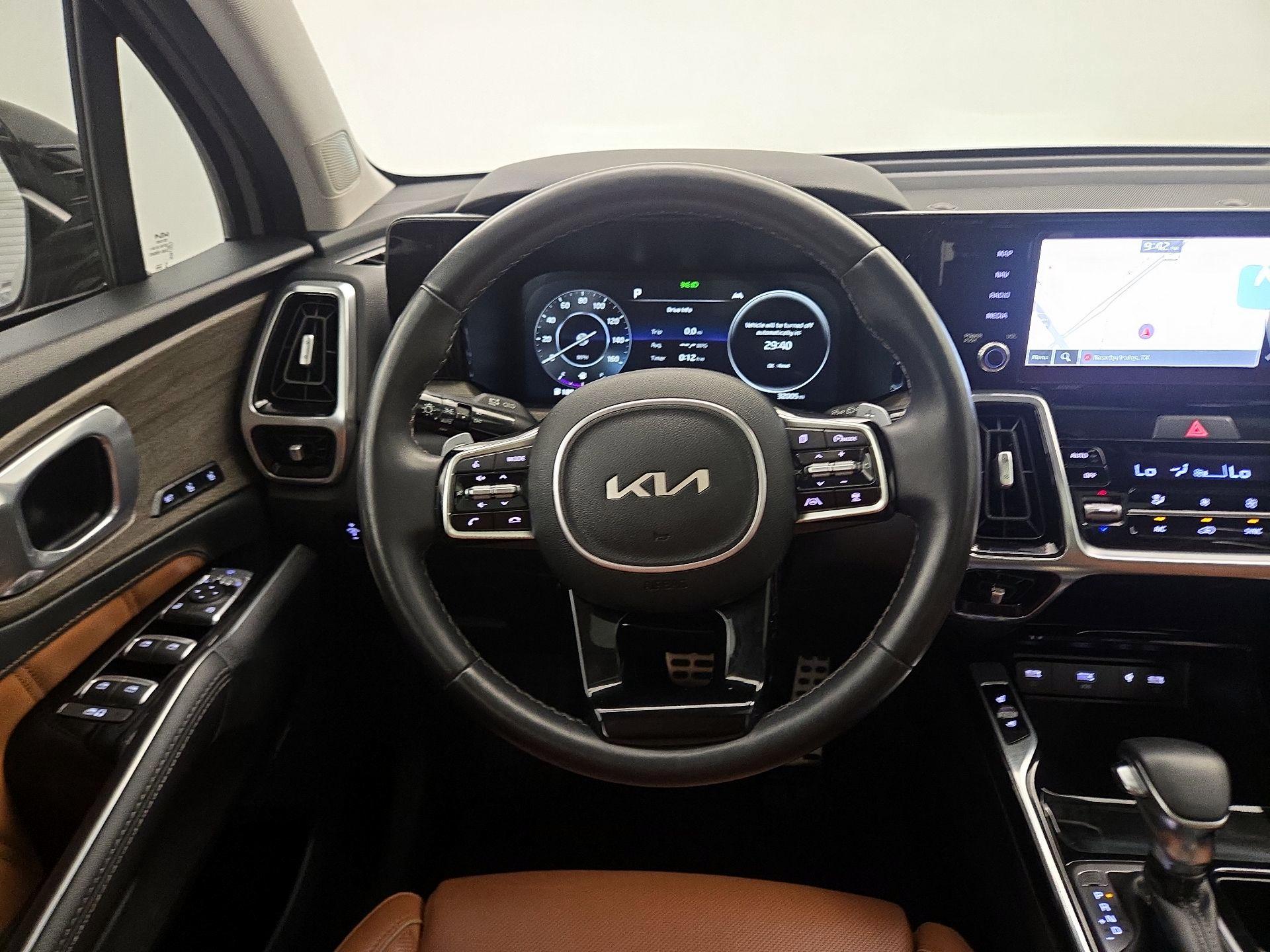 Thumbnail: 2023 Kia Sorento - 10