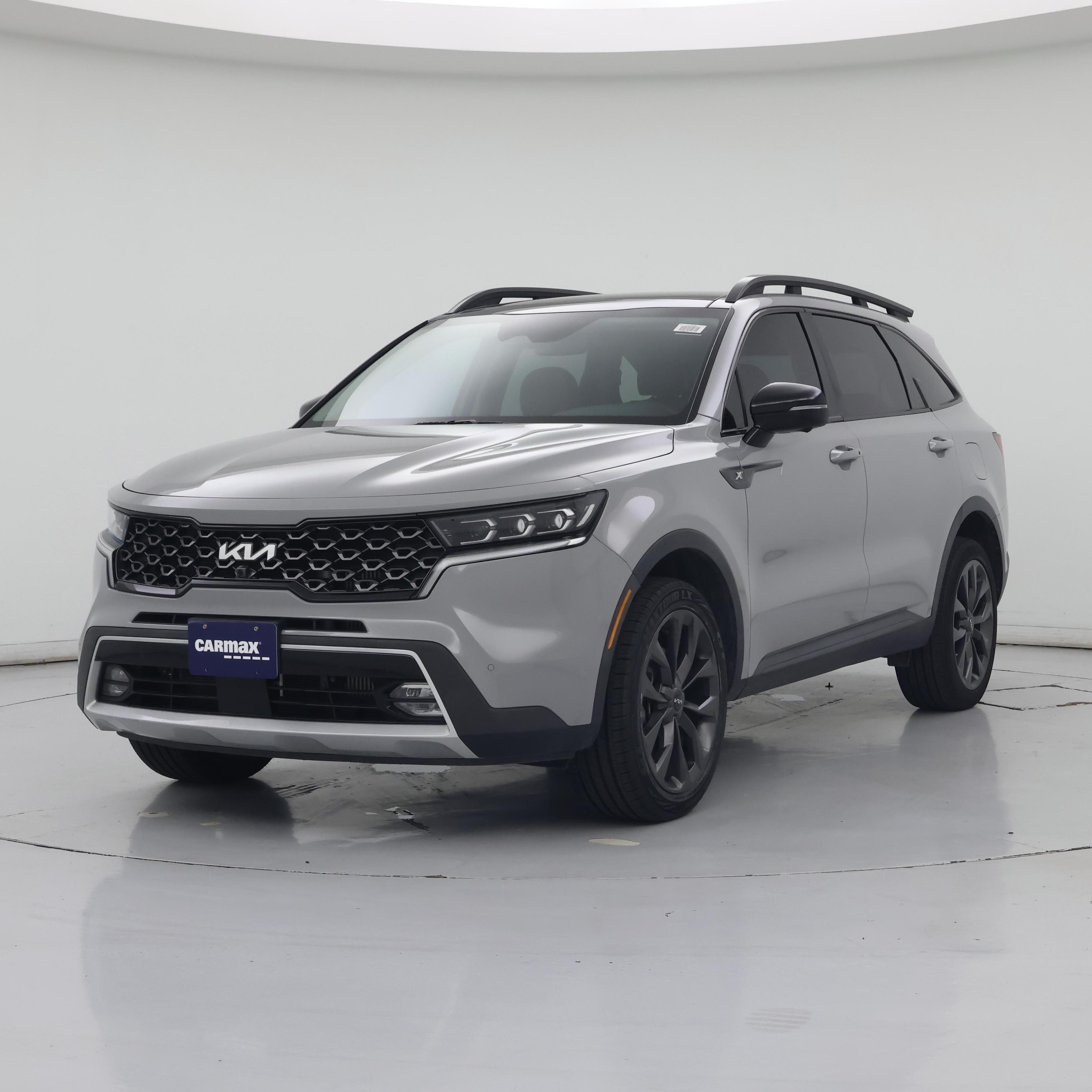 Thumbnail: 2023 Kia Sorento - 4