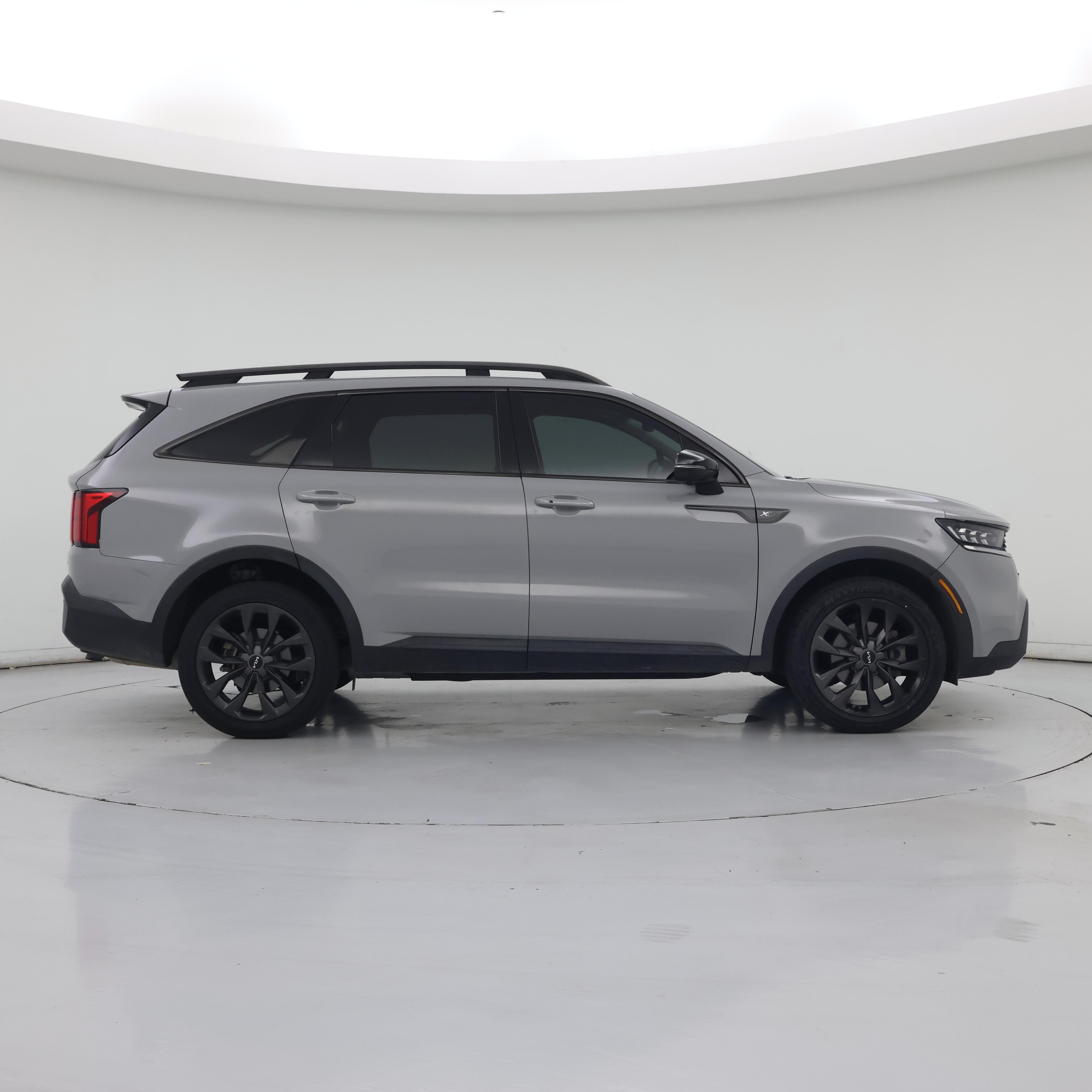 Thumbnail: 2023 Kia Sorento - 7