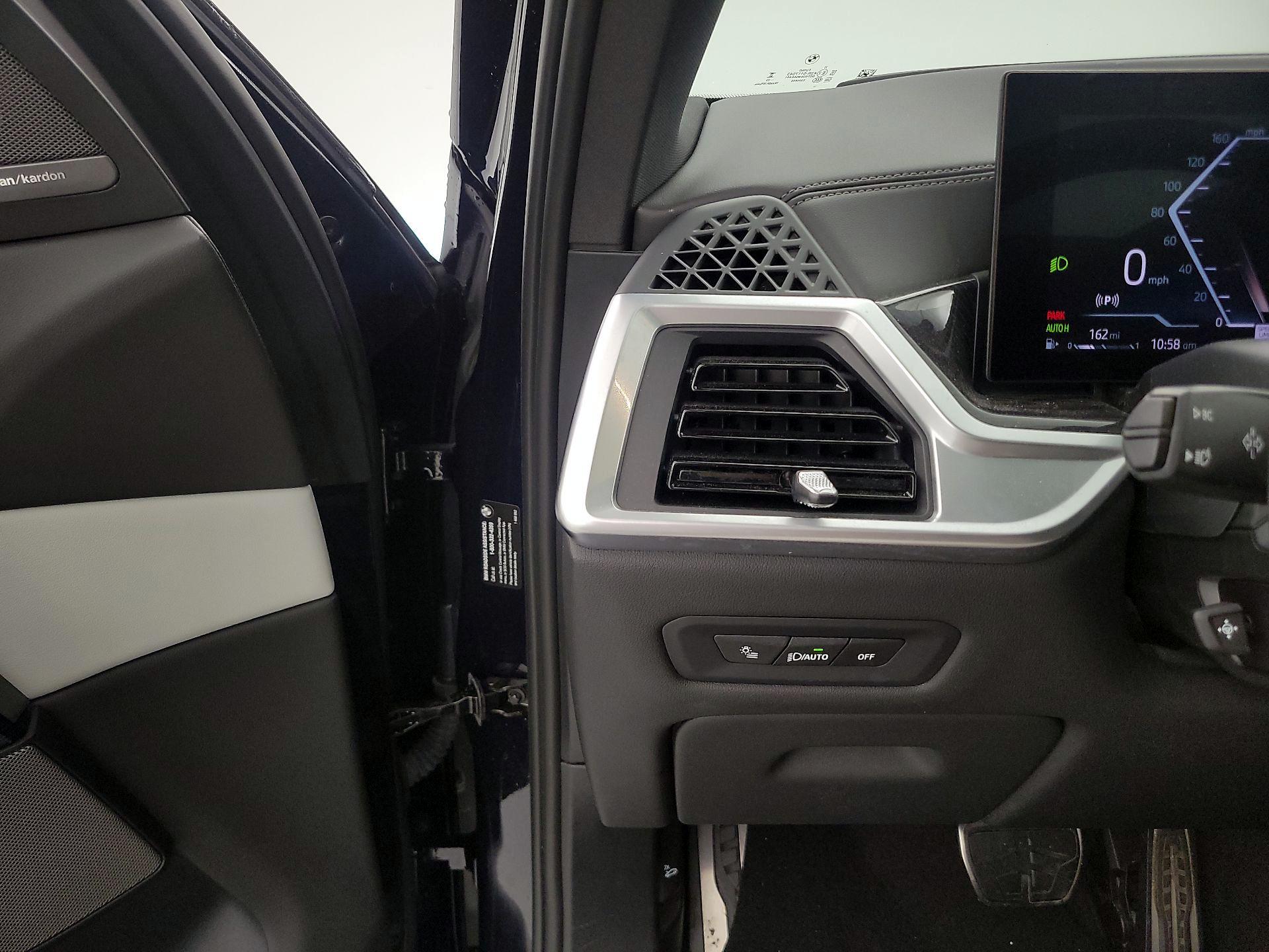 Thumbnail: 2024 BMW X5 - 13