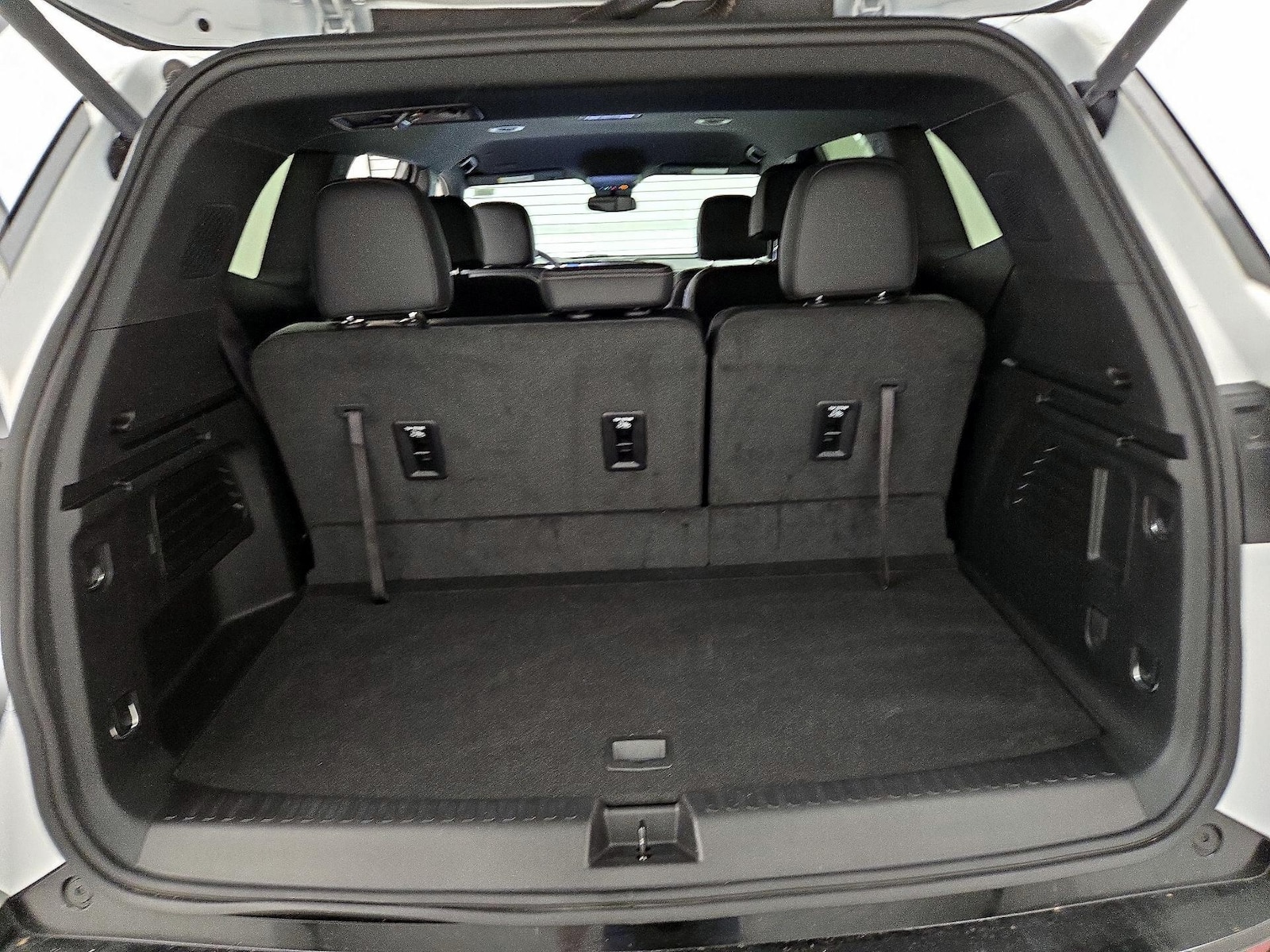 2025 Buick Enclave Sport Touring - Photo 23