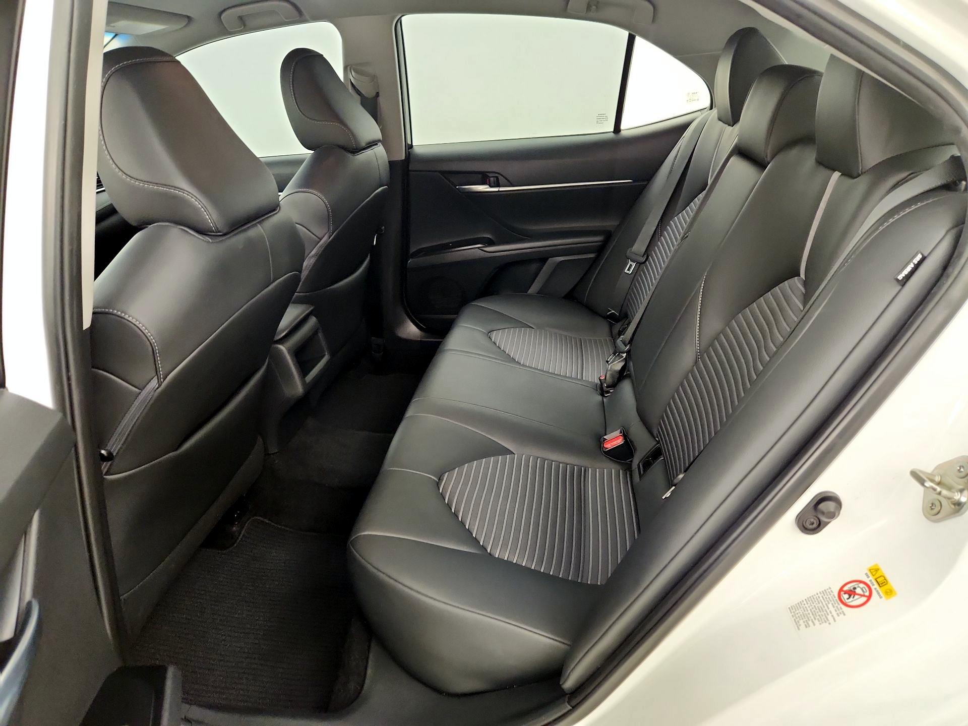 Thumbnail: 2018 Toyota Camry - 19