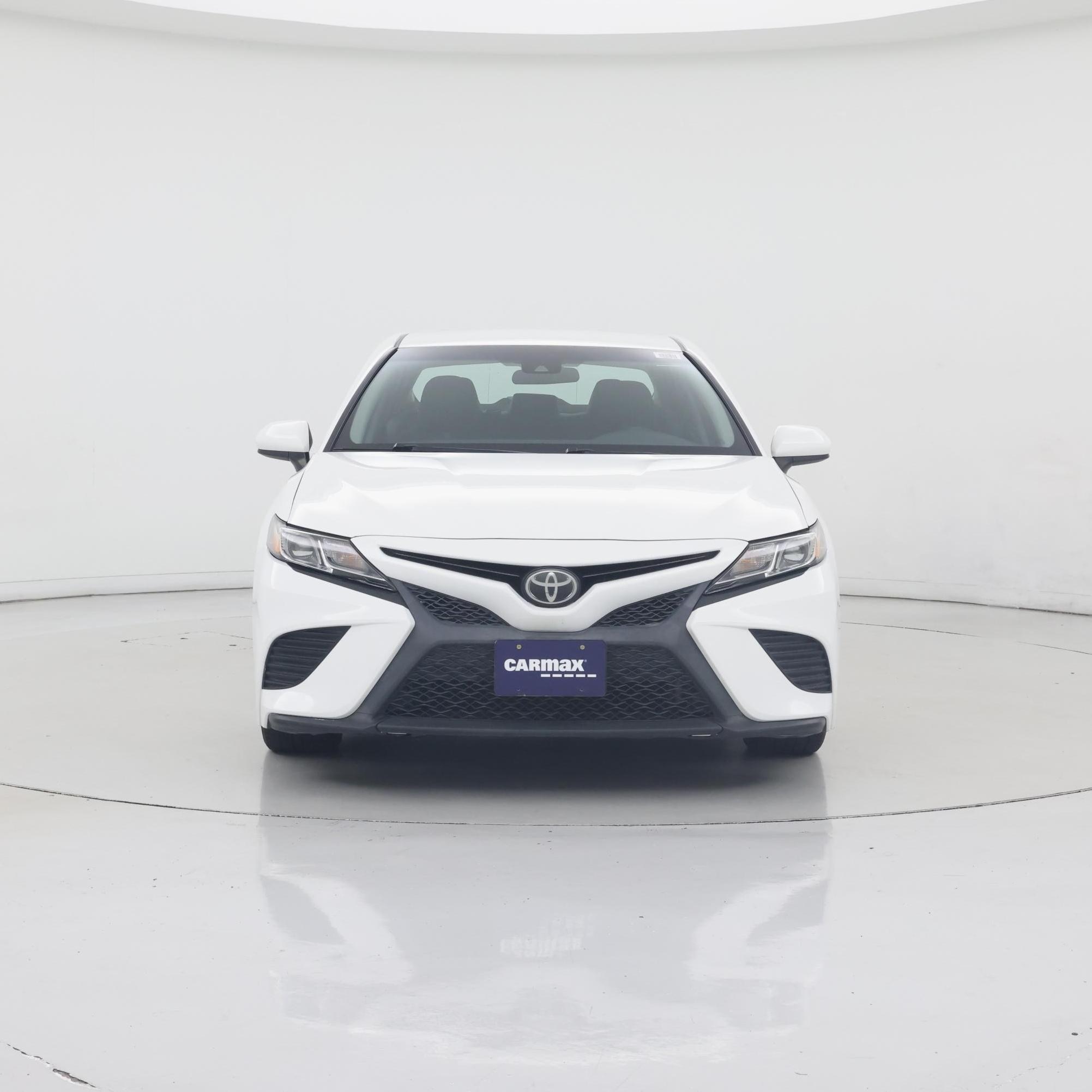 Thumbnail: 2018 Toyota Camry - 5