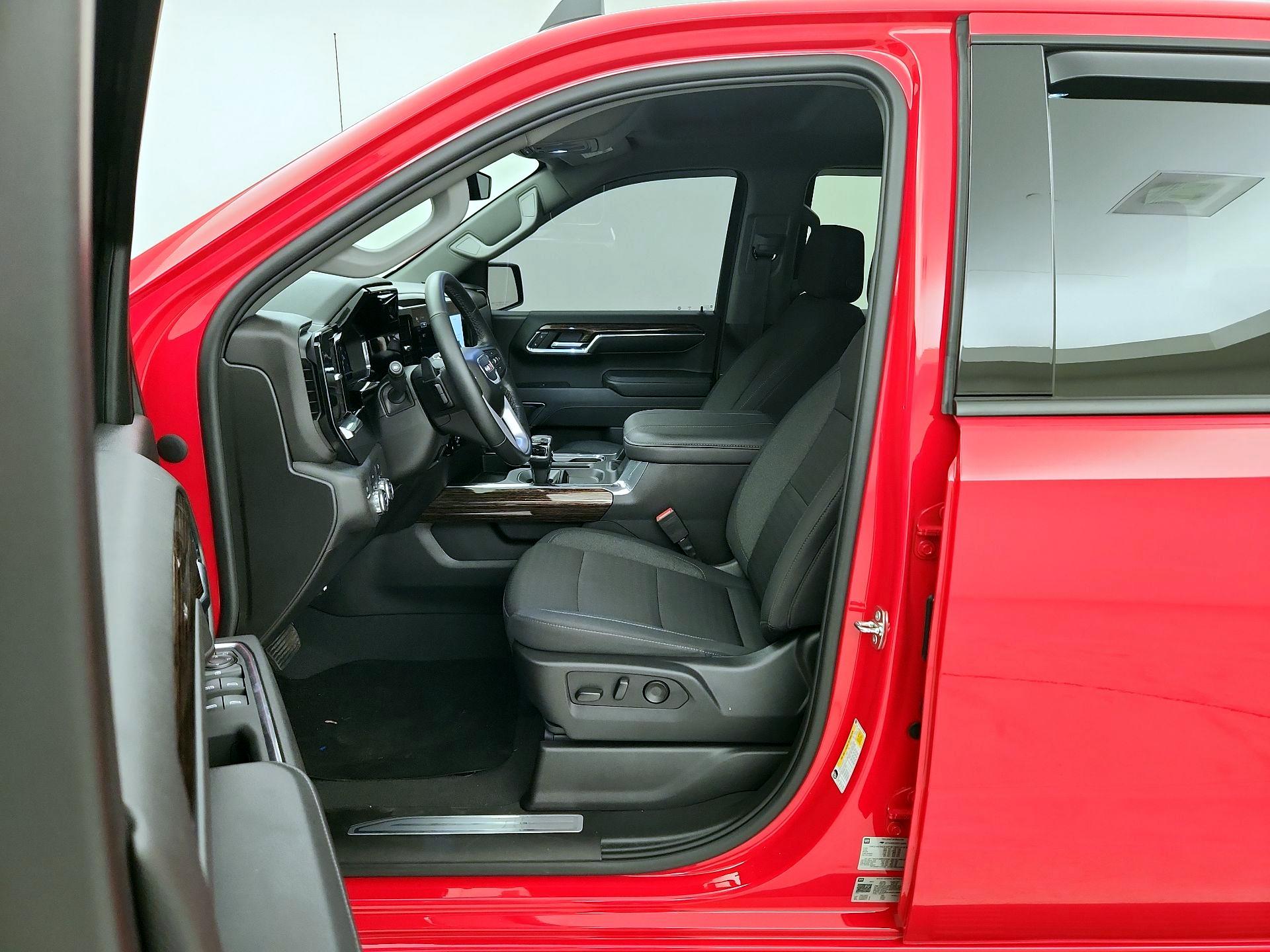 Thumbnail: 2024 GMC Sierra 1500 - 11