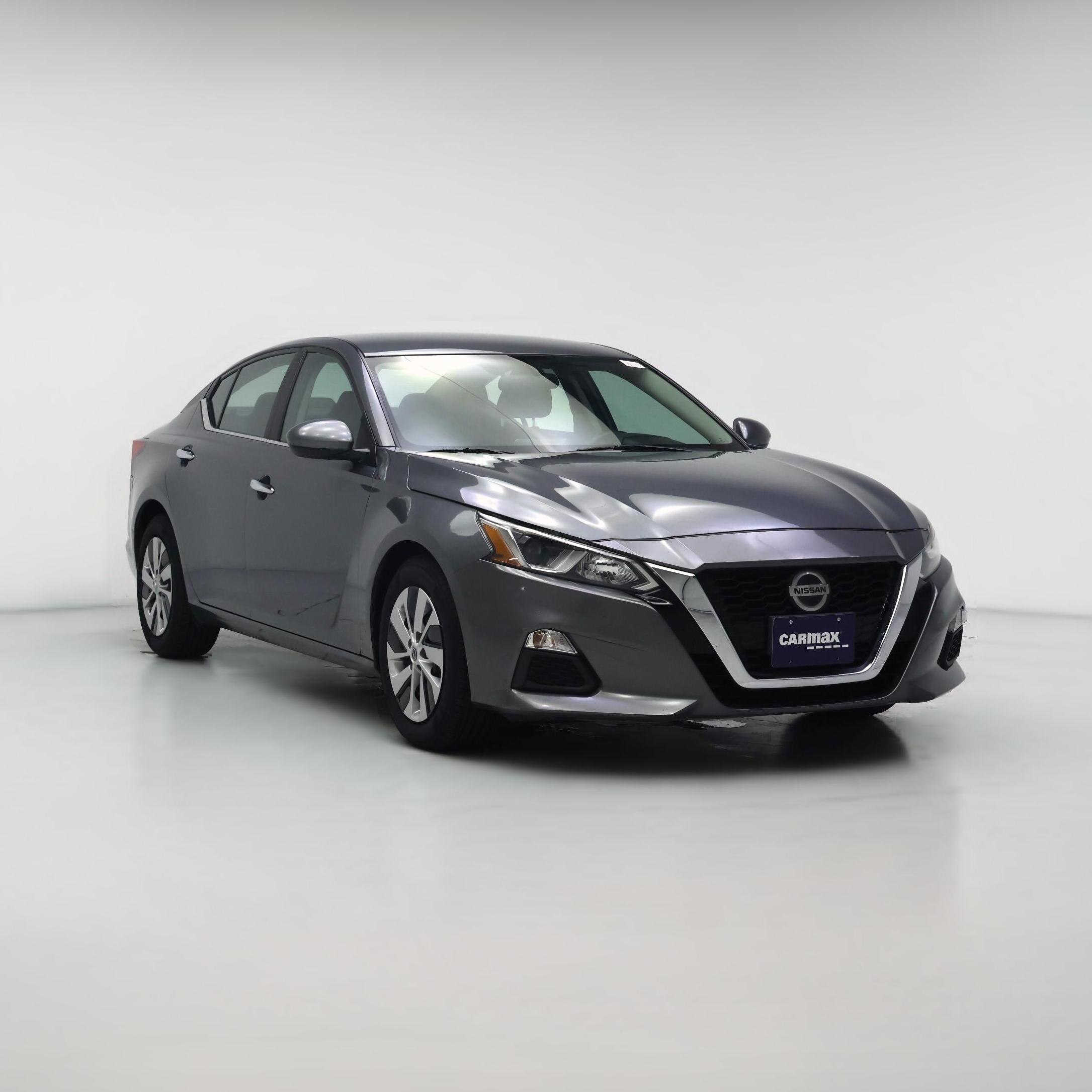 Thumbnail: 2020 Nissan Altima - 1