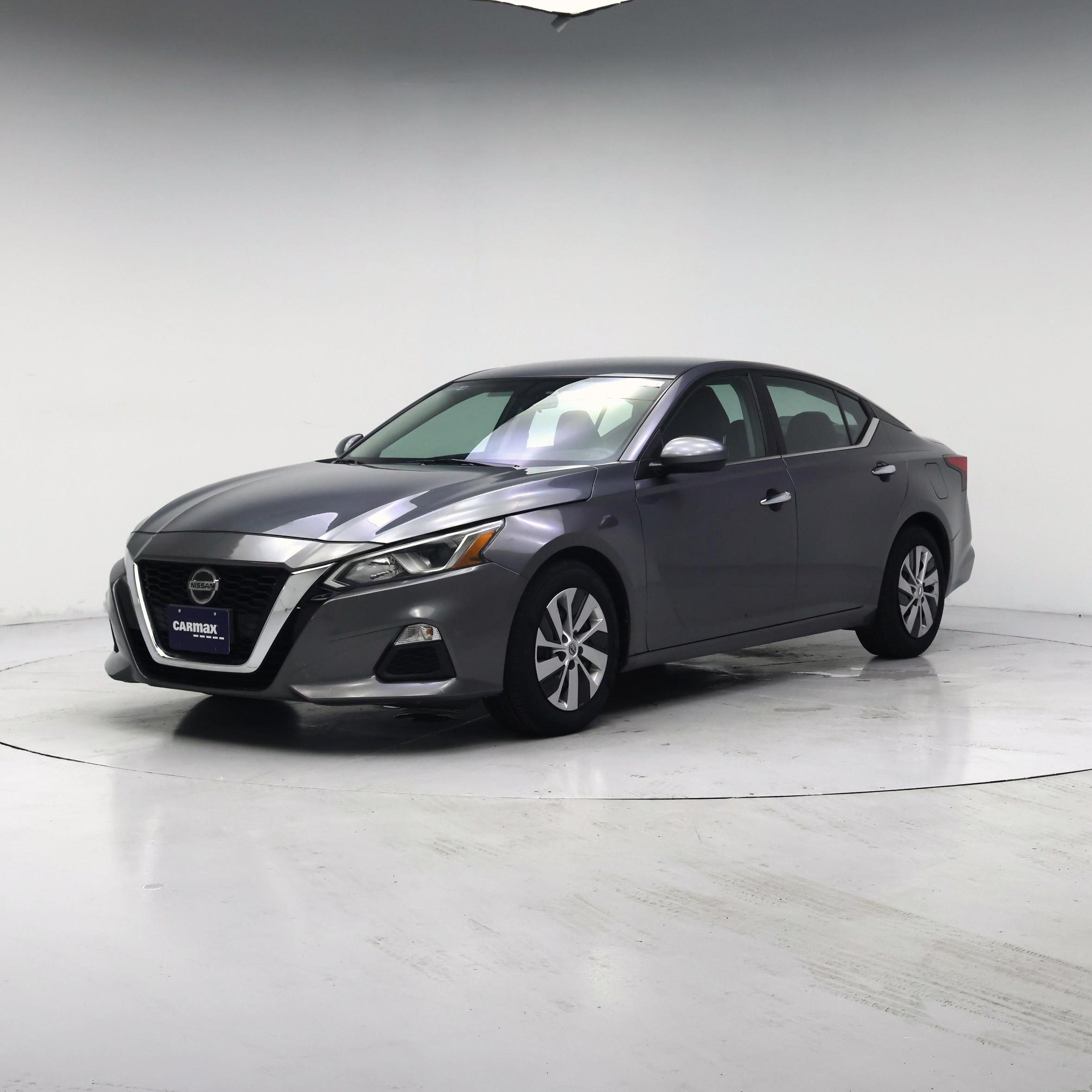 Thumbnail: 2020 Nissan Altima - 4