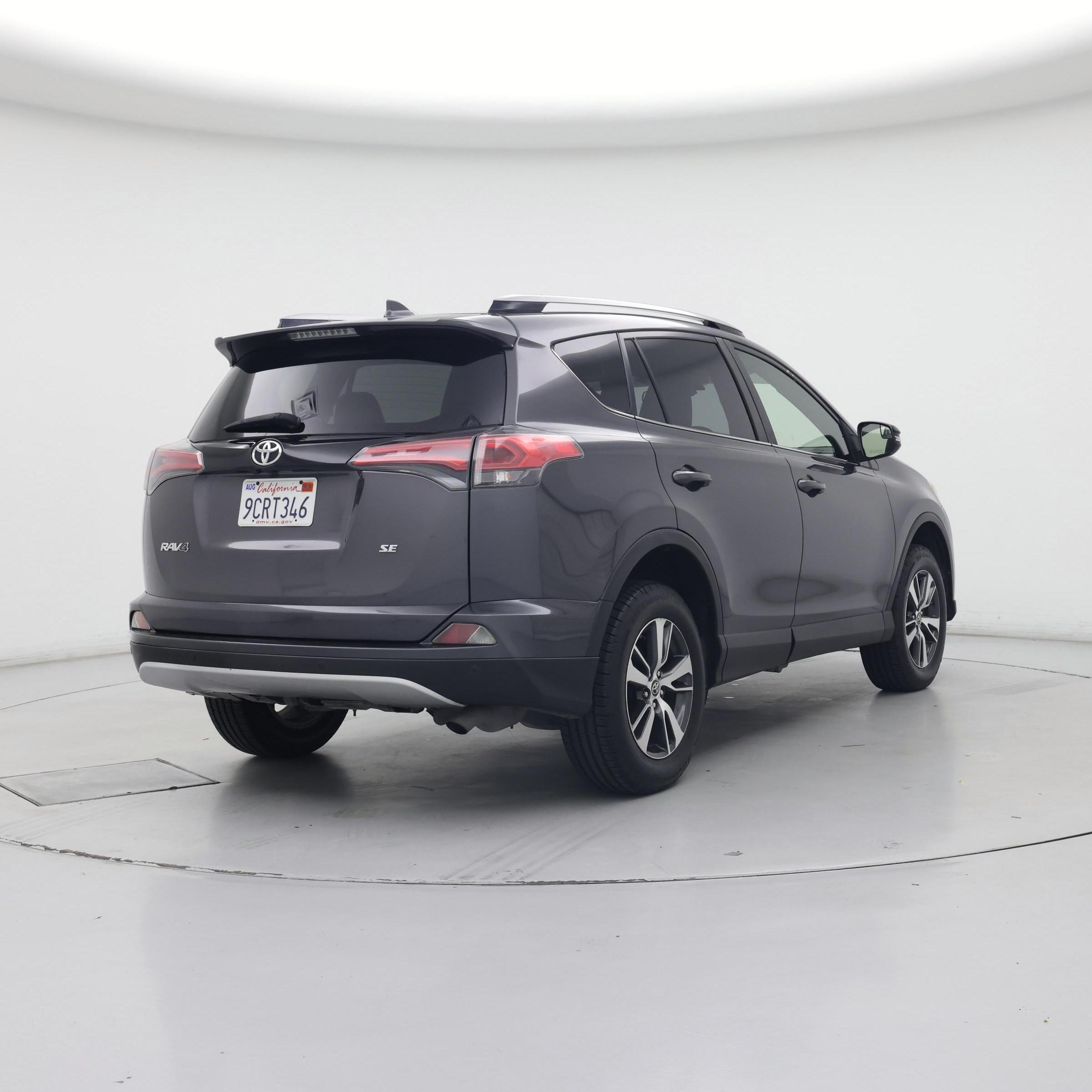 Thumbnail: 2017 Toyota RAV4 - 8