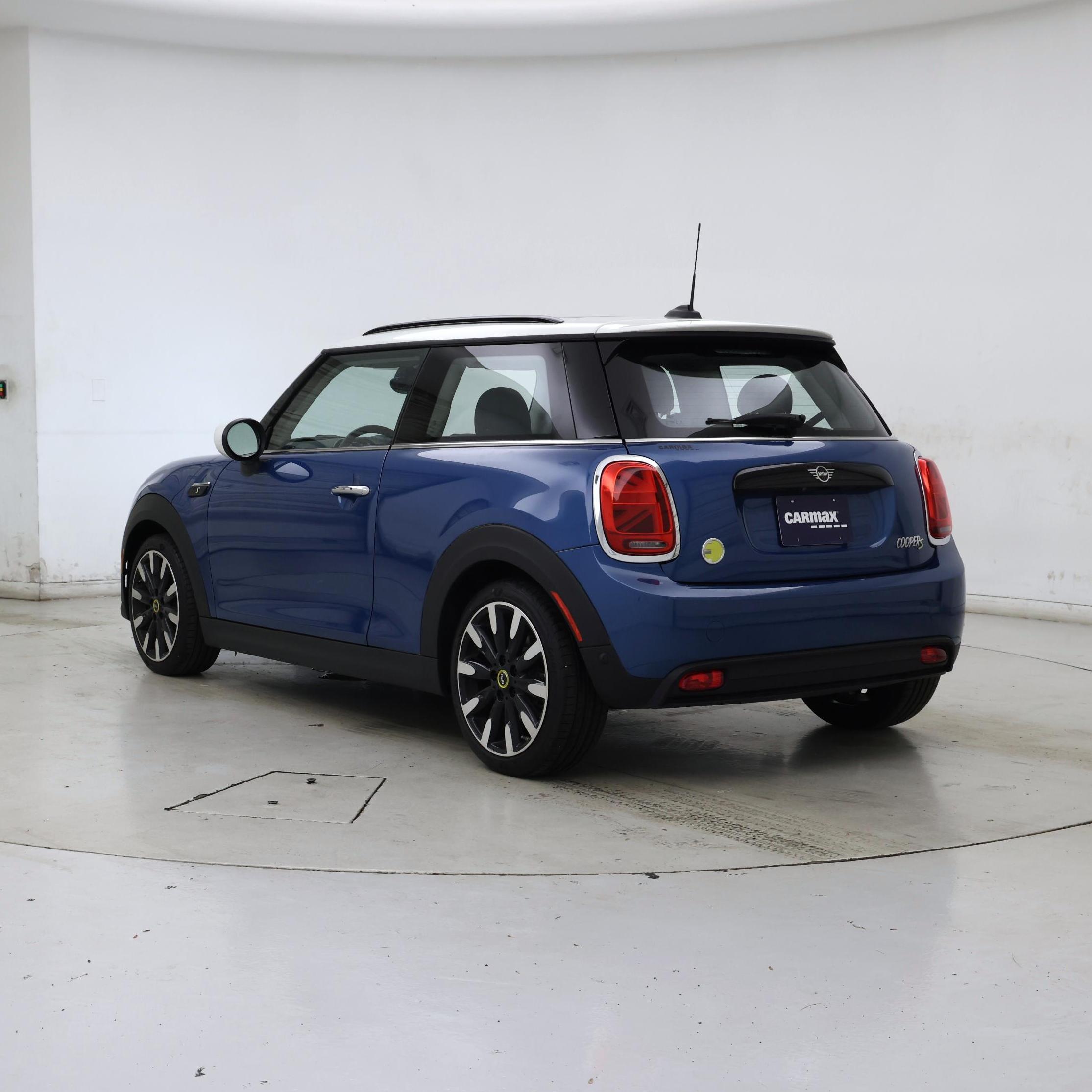 Thumbnail: 2024 MINI Cooper Hardtop - 2
