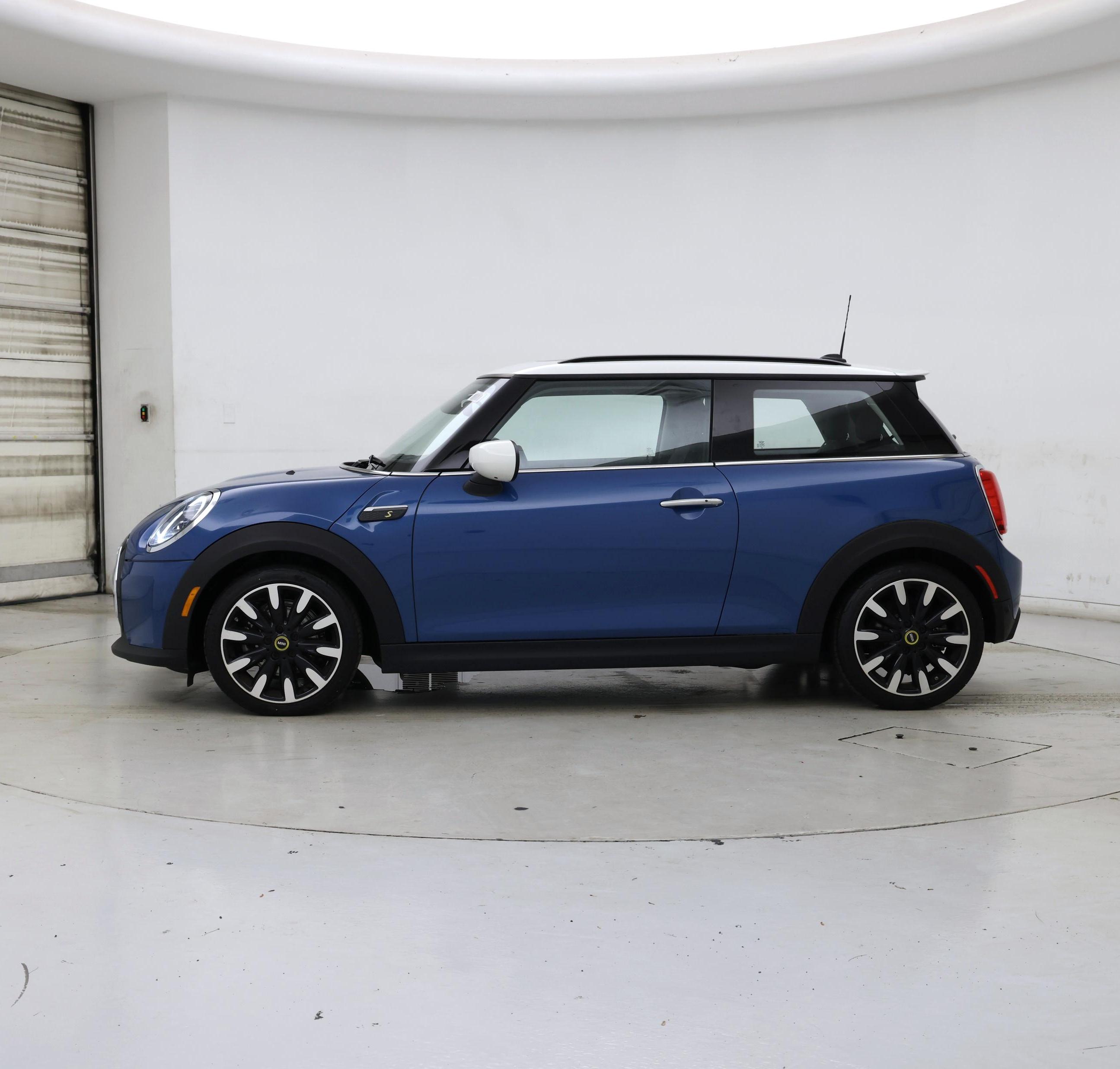 Thumbnail: 2024 MINI Cooper Hardtop - 3