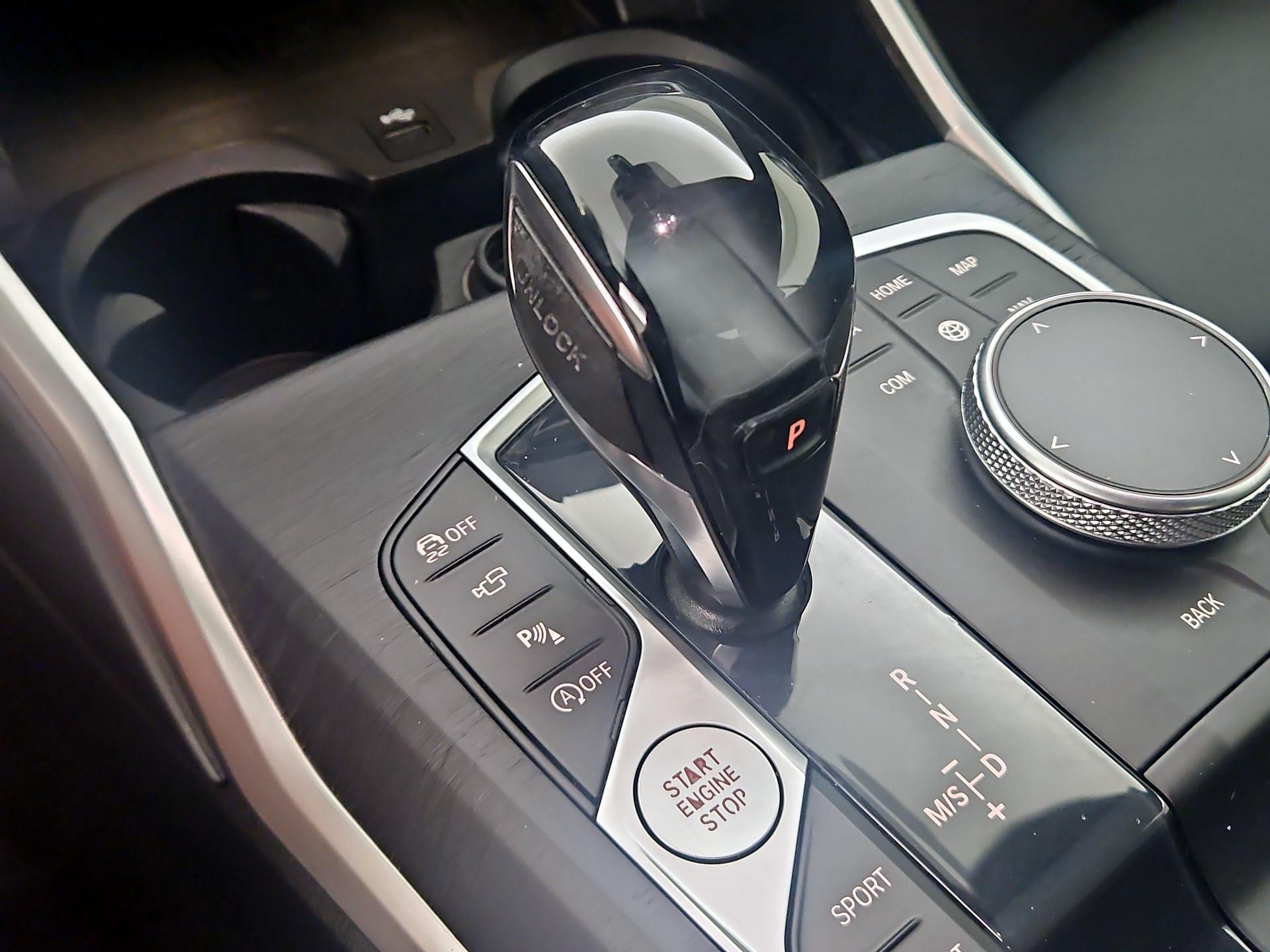 Thumbnail: 2021 BMW 4 Series - 18