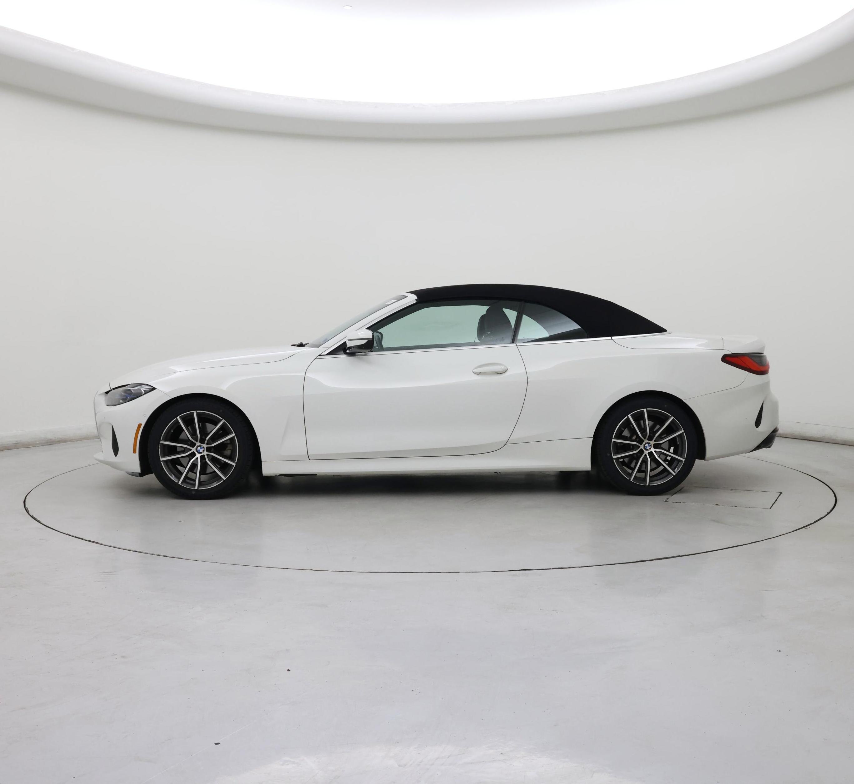 Thumbnail: 2021 BMW 4 Series - 3