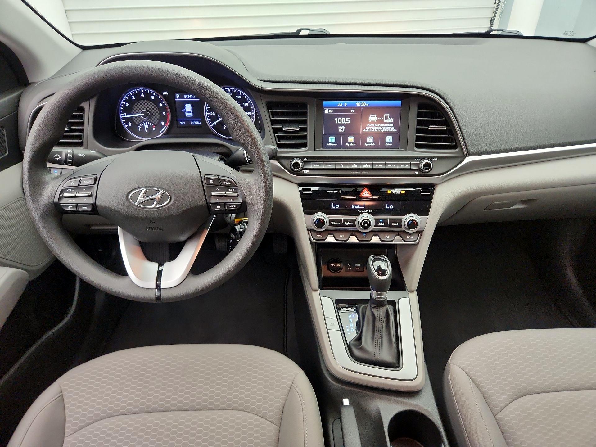 Thumbnail: 2020 Hyundai Elantra - 9