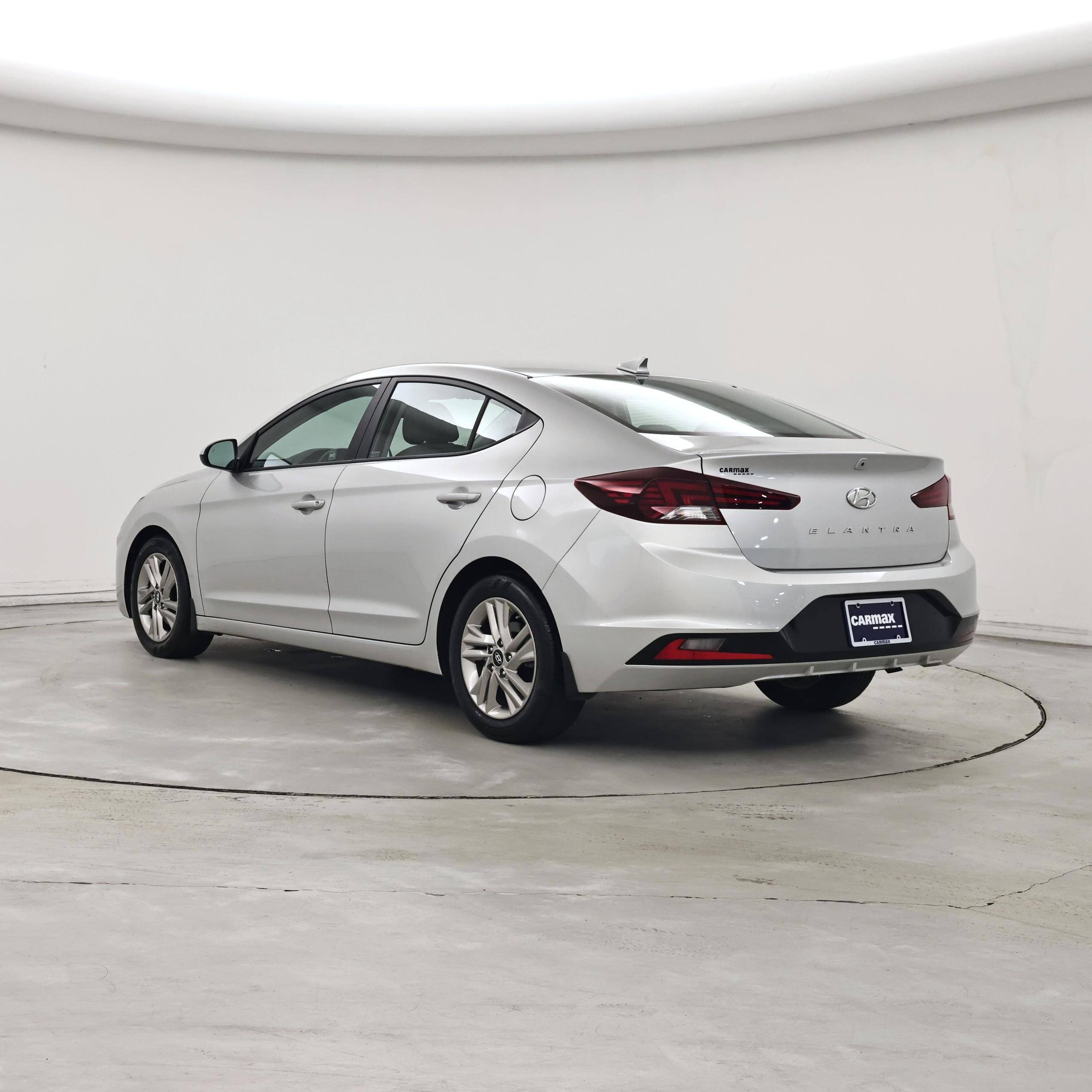 Thumbnail: 2020 Hyundai Elantra - 2