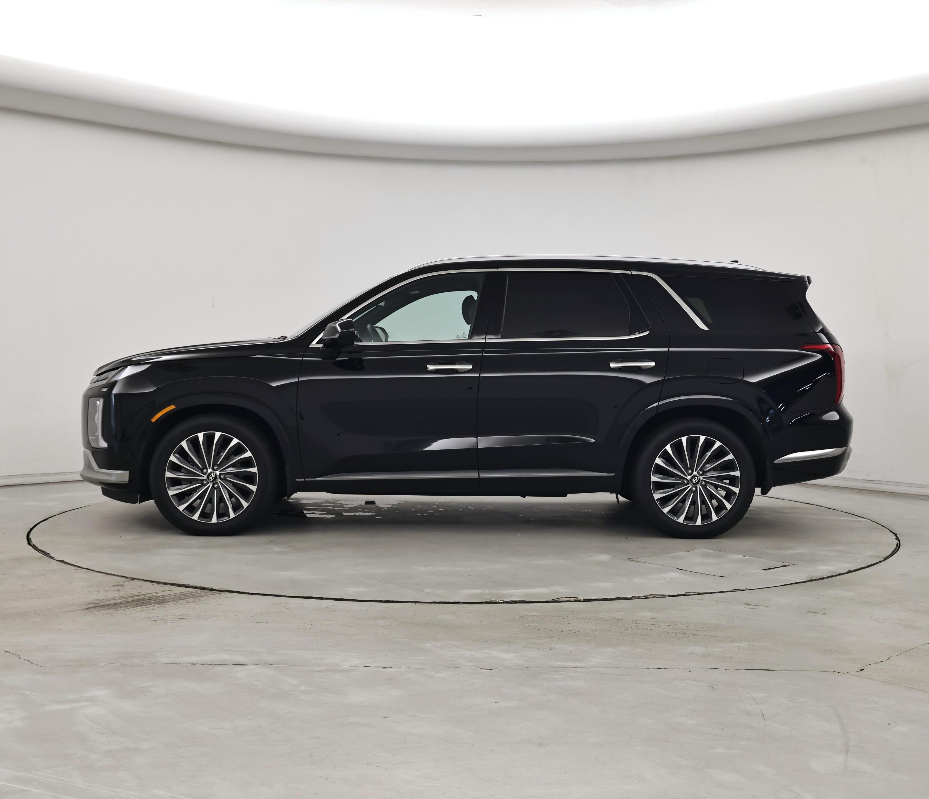 Thumbnail: 2023 Hyundai Palisade - 3