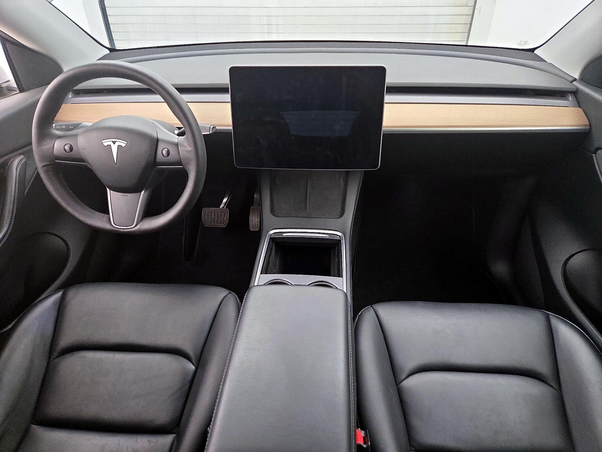 Thumbnail: 2021 Tesla Model Y - 9