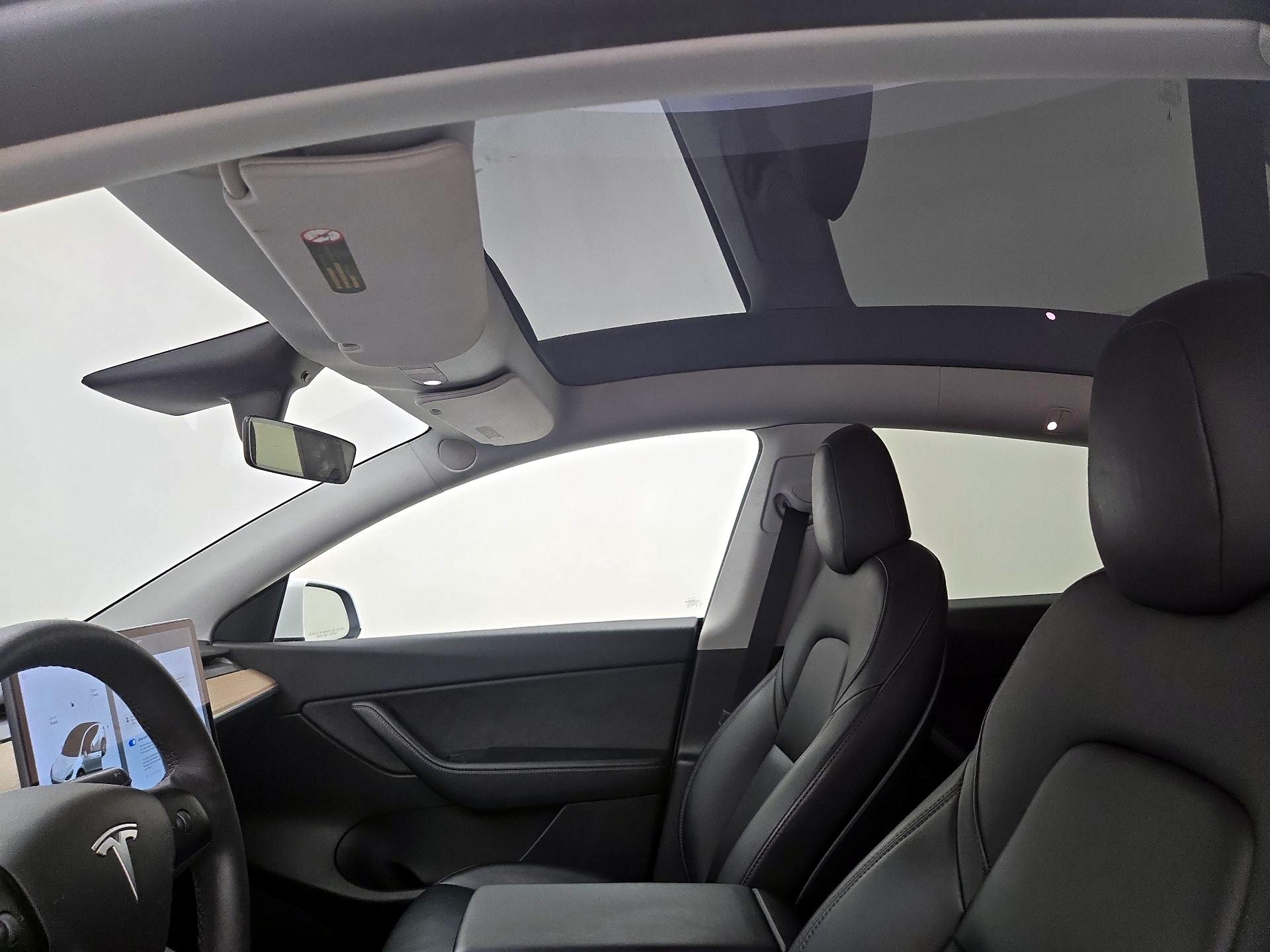 Thumbnail: 2021 Tesla Model Y - 19