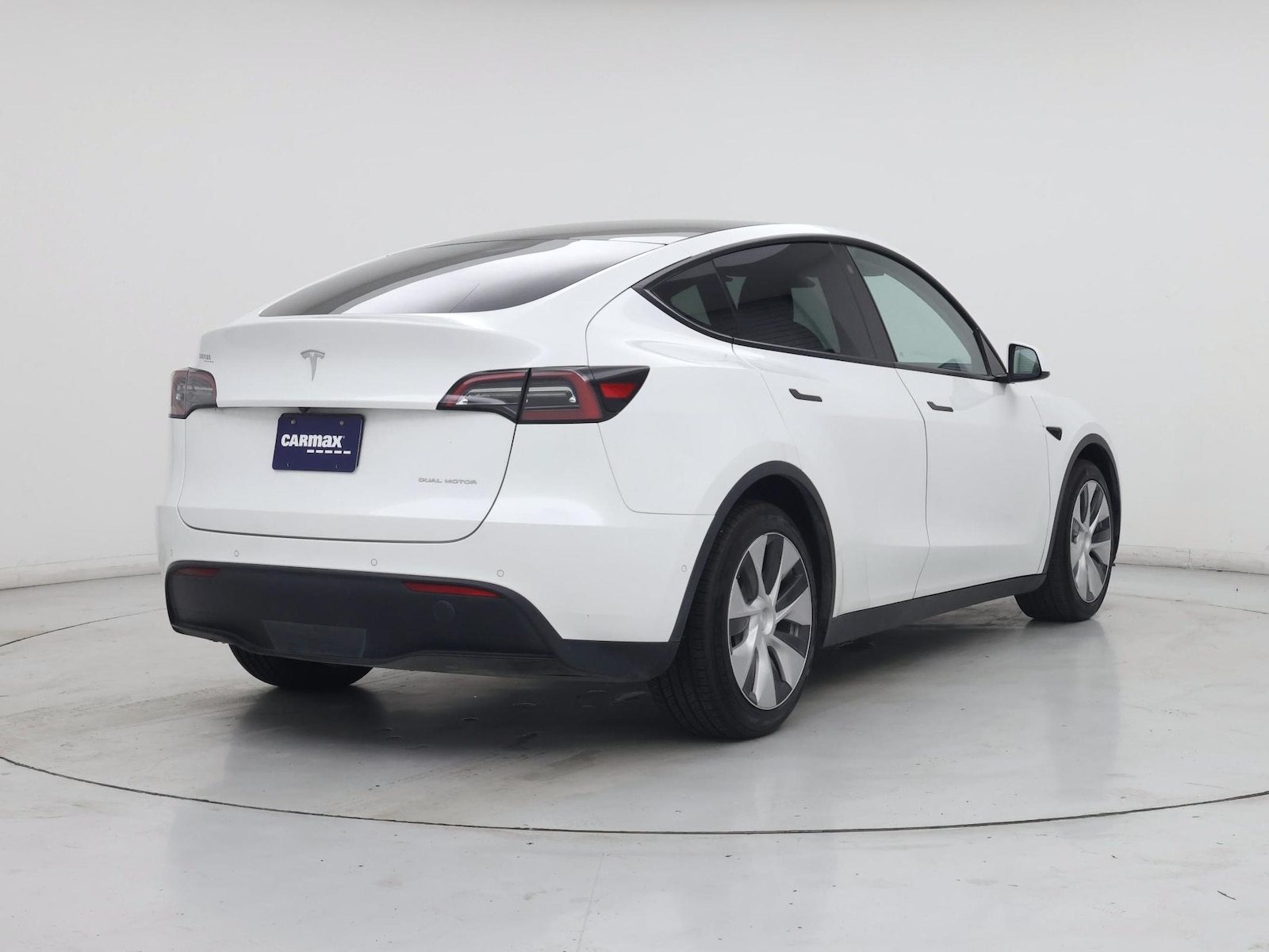2021 Tesla Model Y Long Range - Photo 9