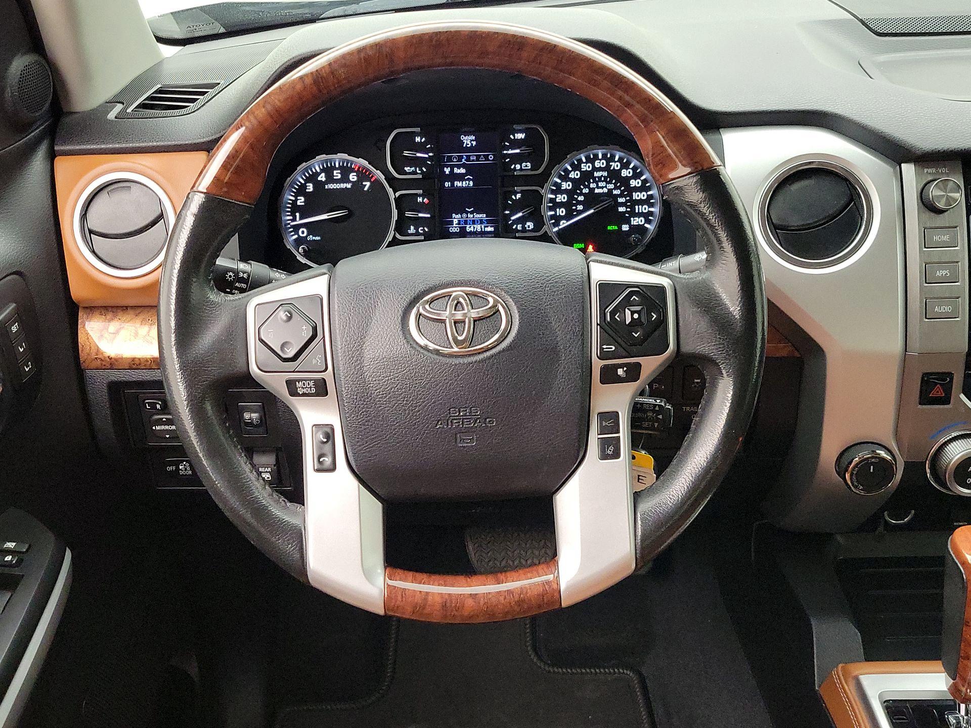 Thumbnail: 2019 Toyota Tundra - 10