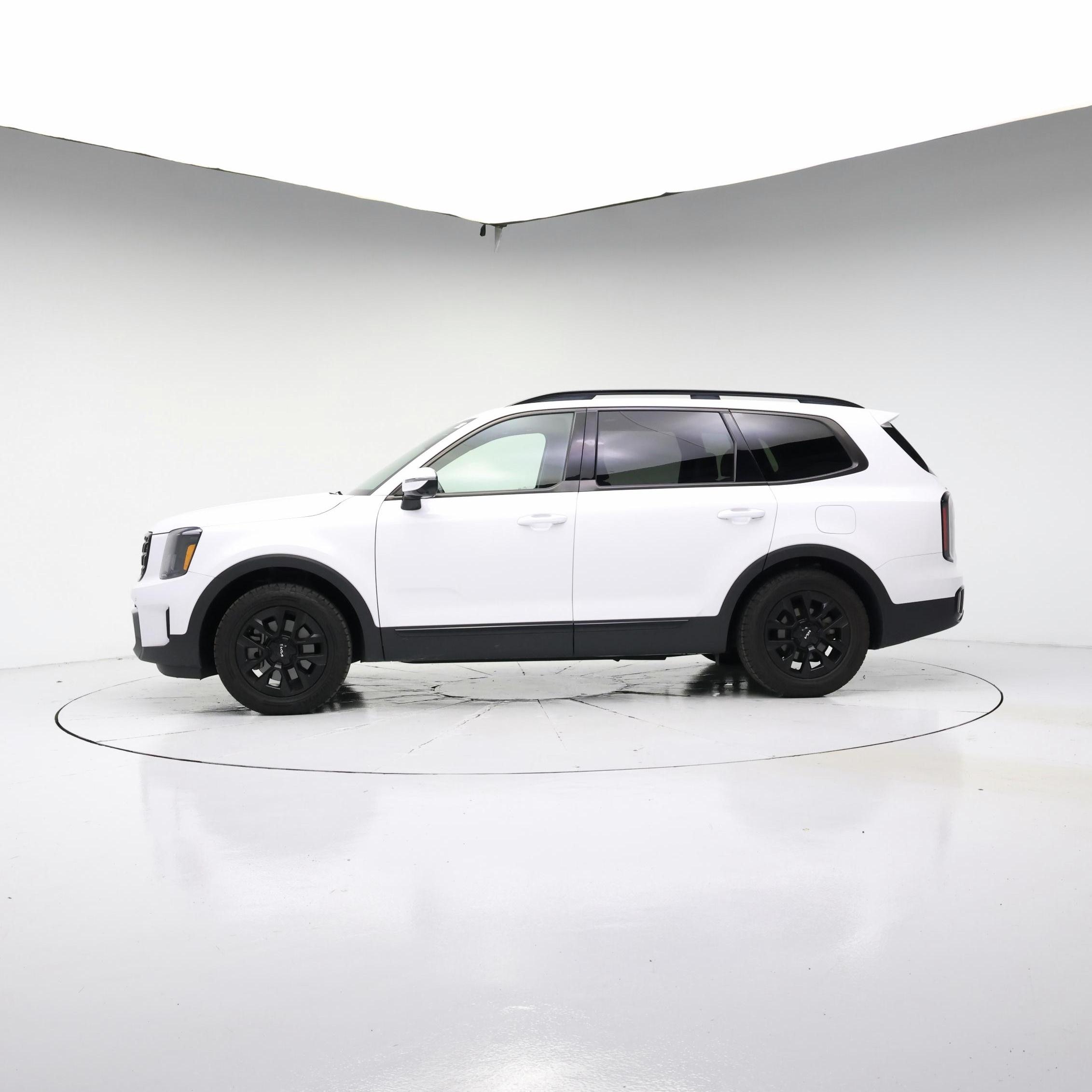 Thumbnail: 2024 Kia Telluride - 3
