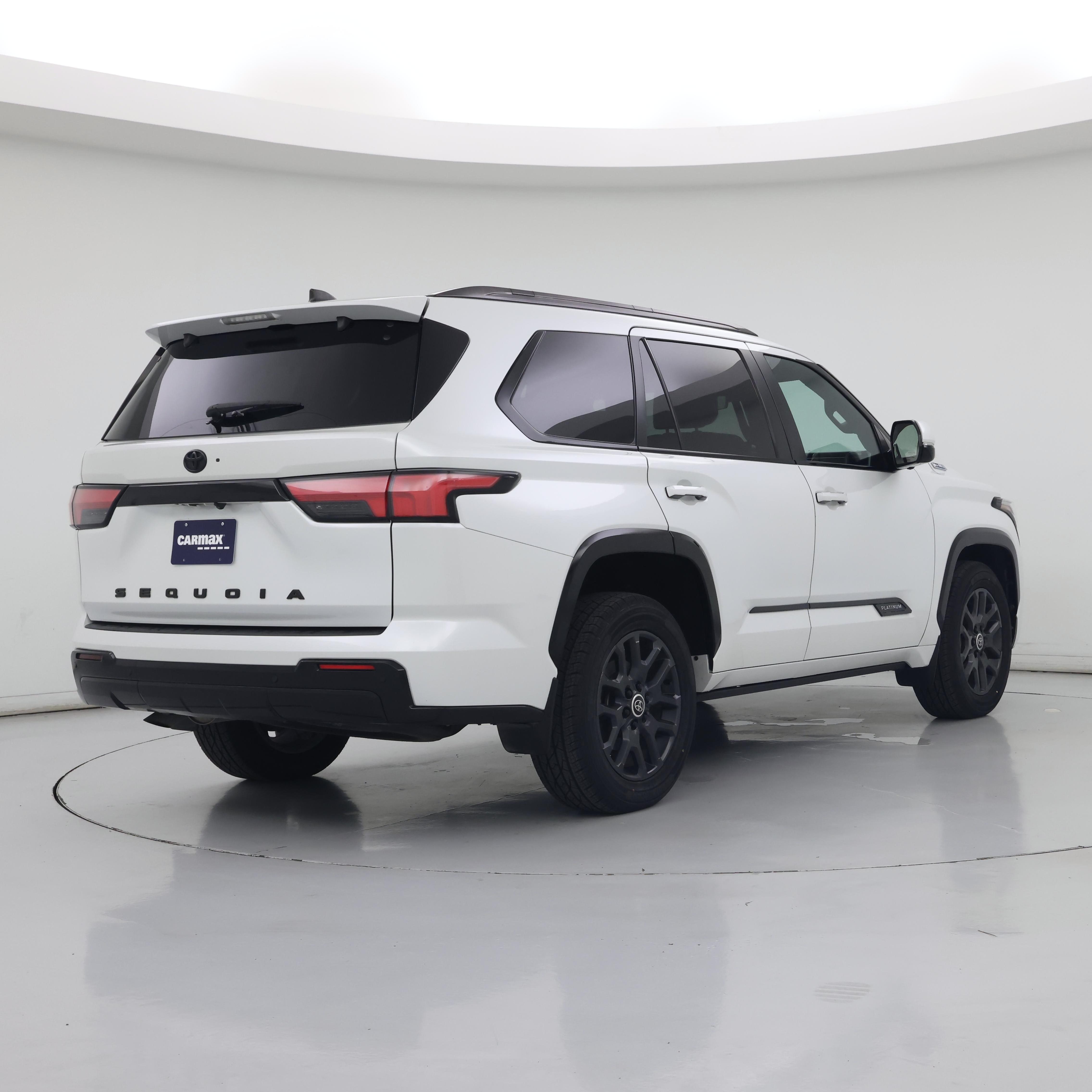 Thumbnail: 2024 Toyota Sequoia - 8