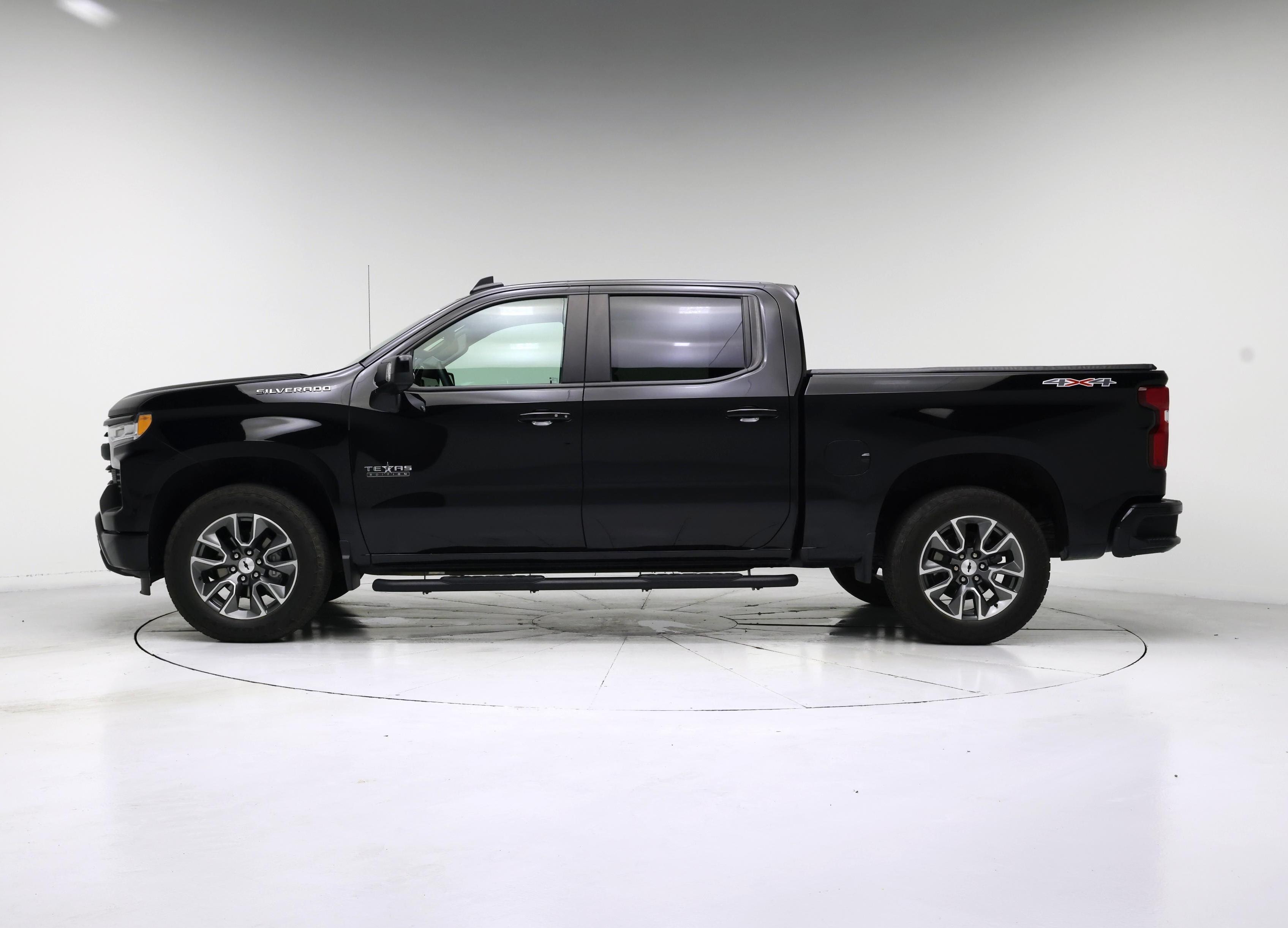 Thumbnail: 2024 Chevrolet Silverado 1500 - 3