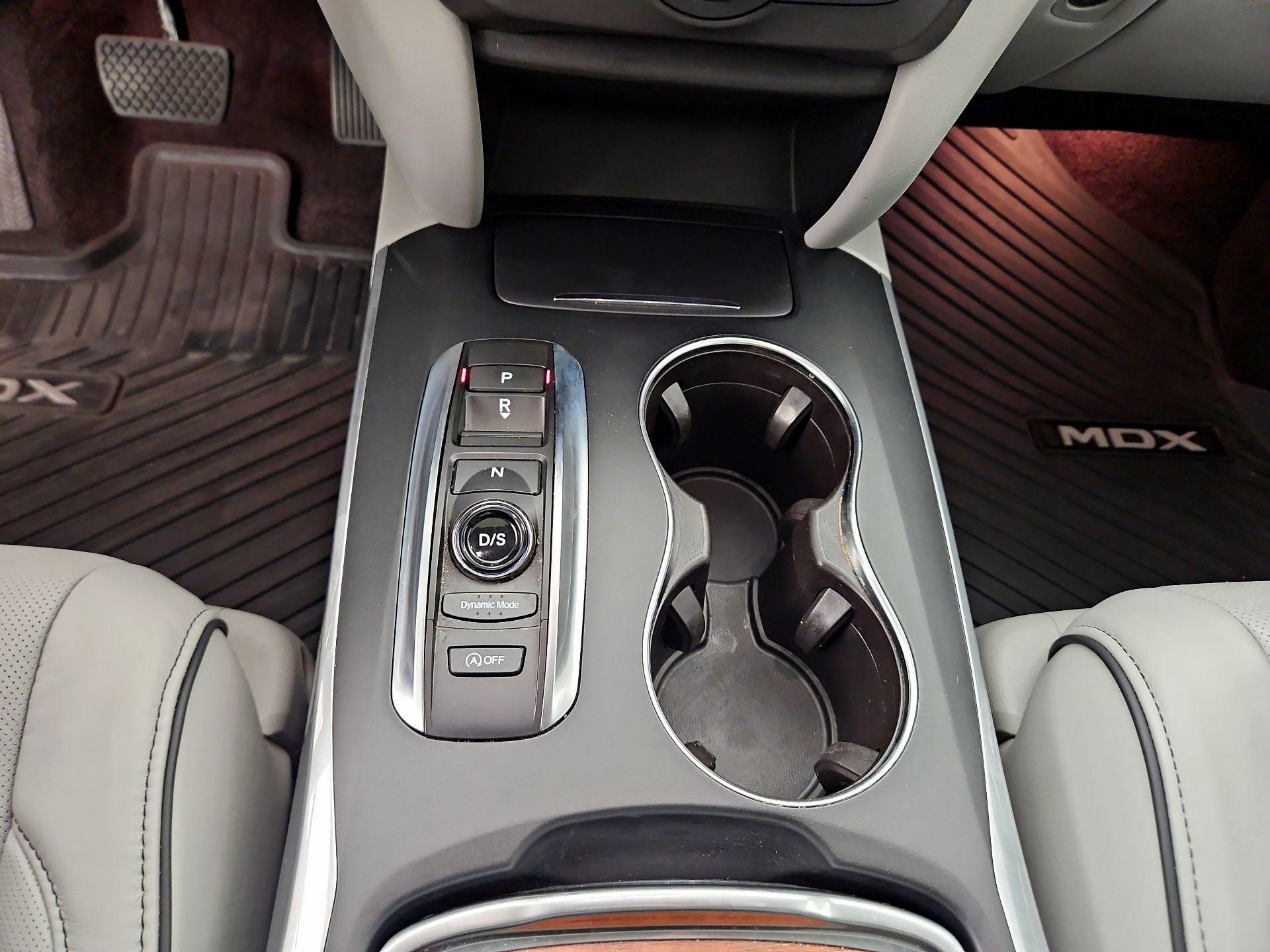 Thumbnail: 2018 Acura MDX - 18