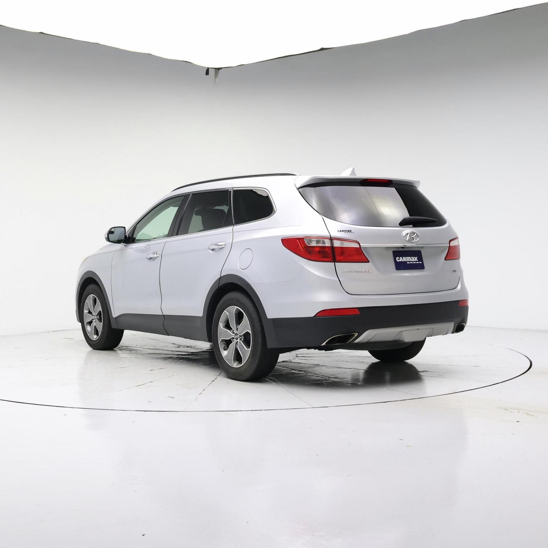 Thumbnail: 2015 Hyundai Santa Fe - 2