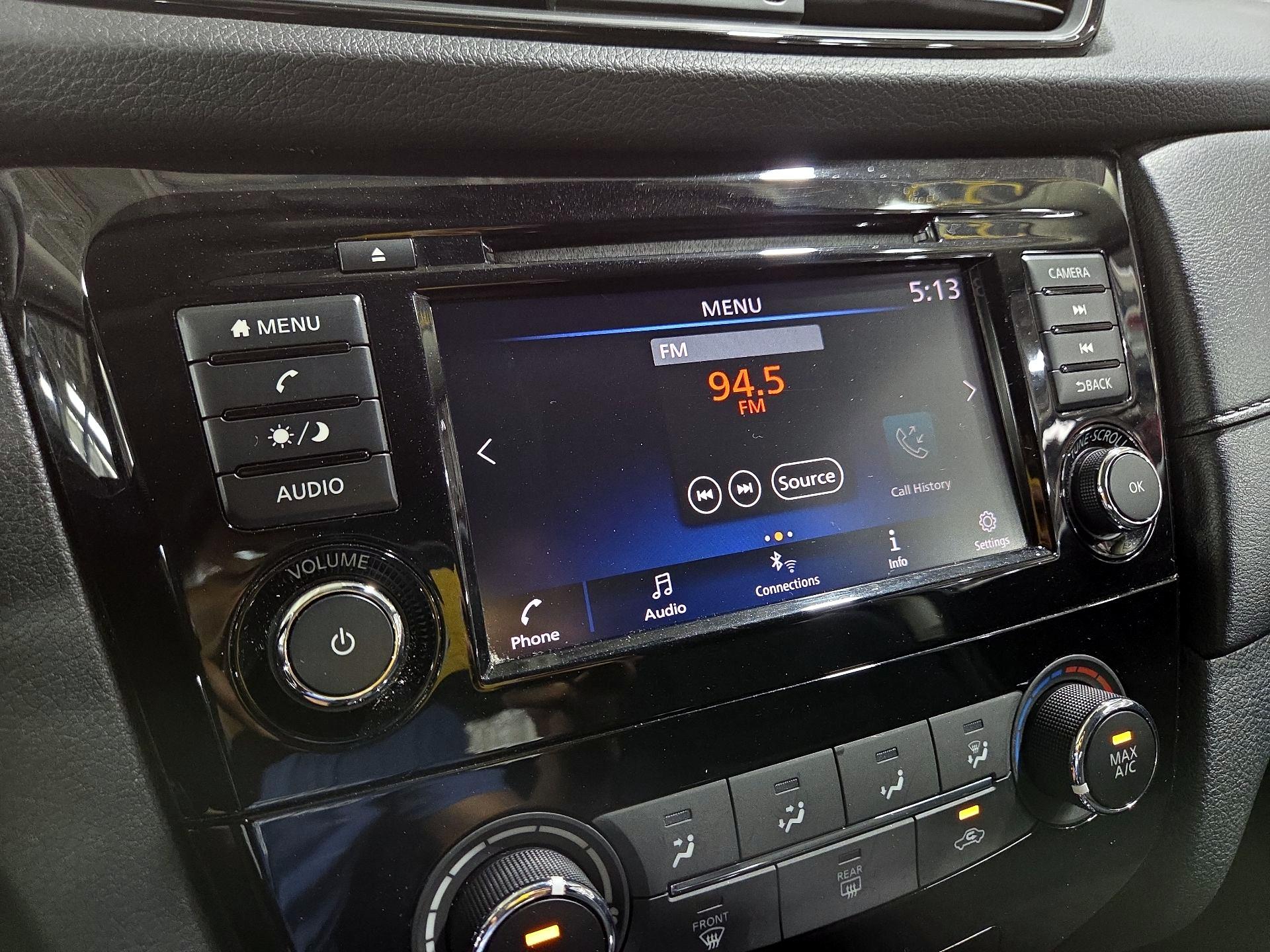 Thumbnail: 2019 Nissan Rogue - 15