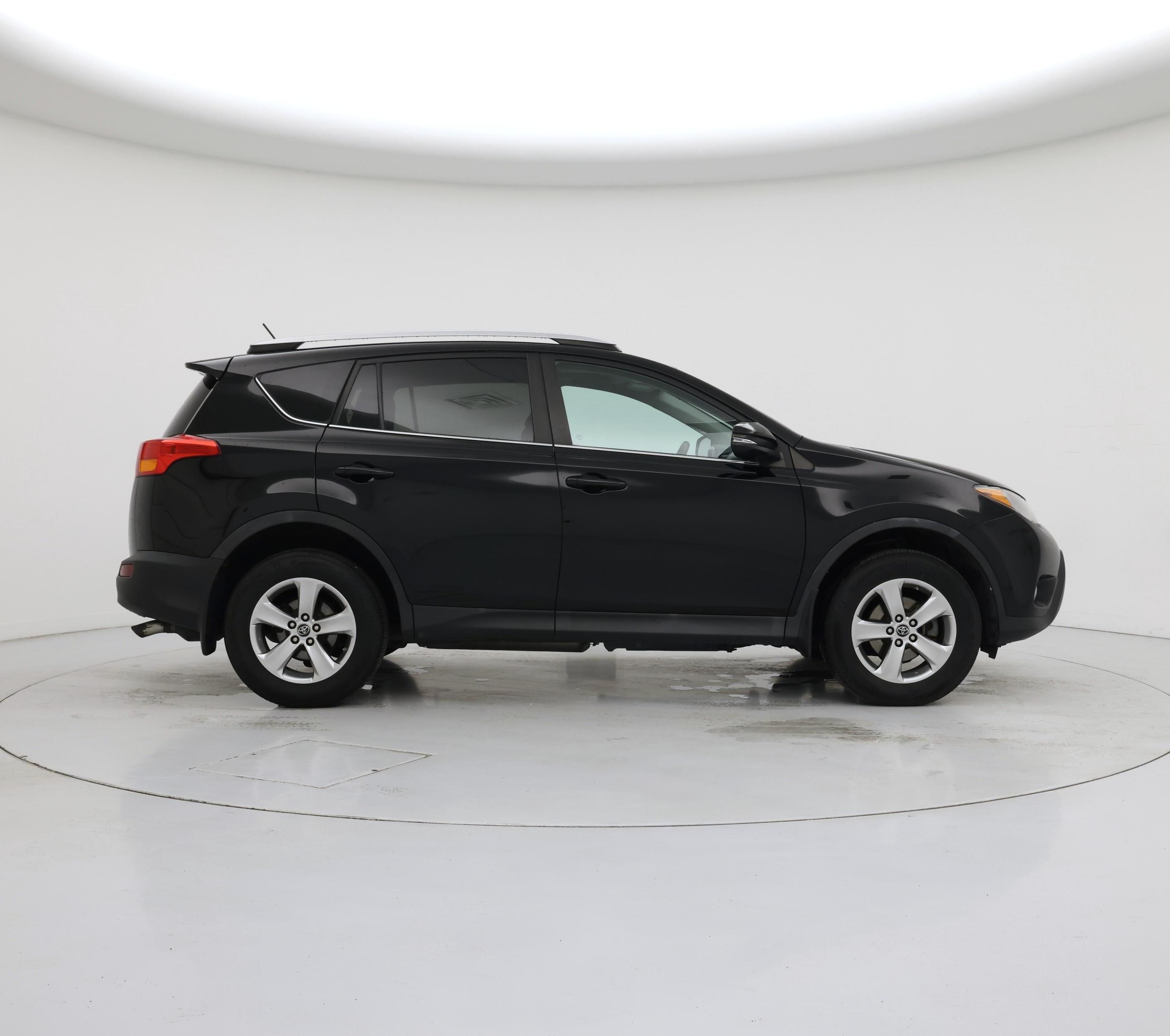 Thumbnail: 2015 Toyota RAV4 - 7