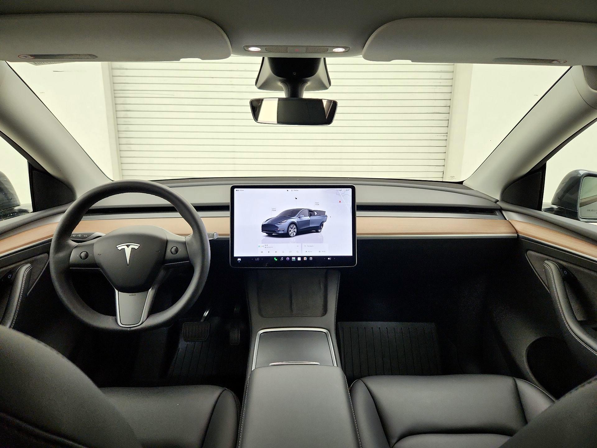 Thumbnail: 2023 Tesla Model Y - 9