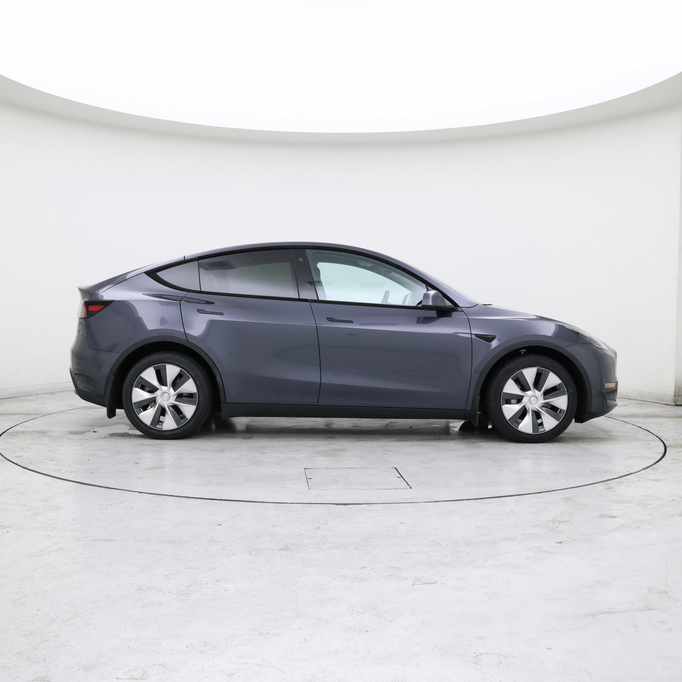 Thumbnail: 2023 Tesla Model Y - 7