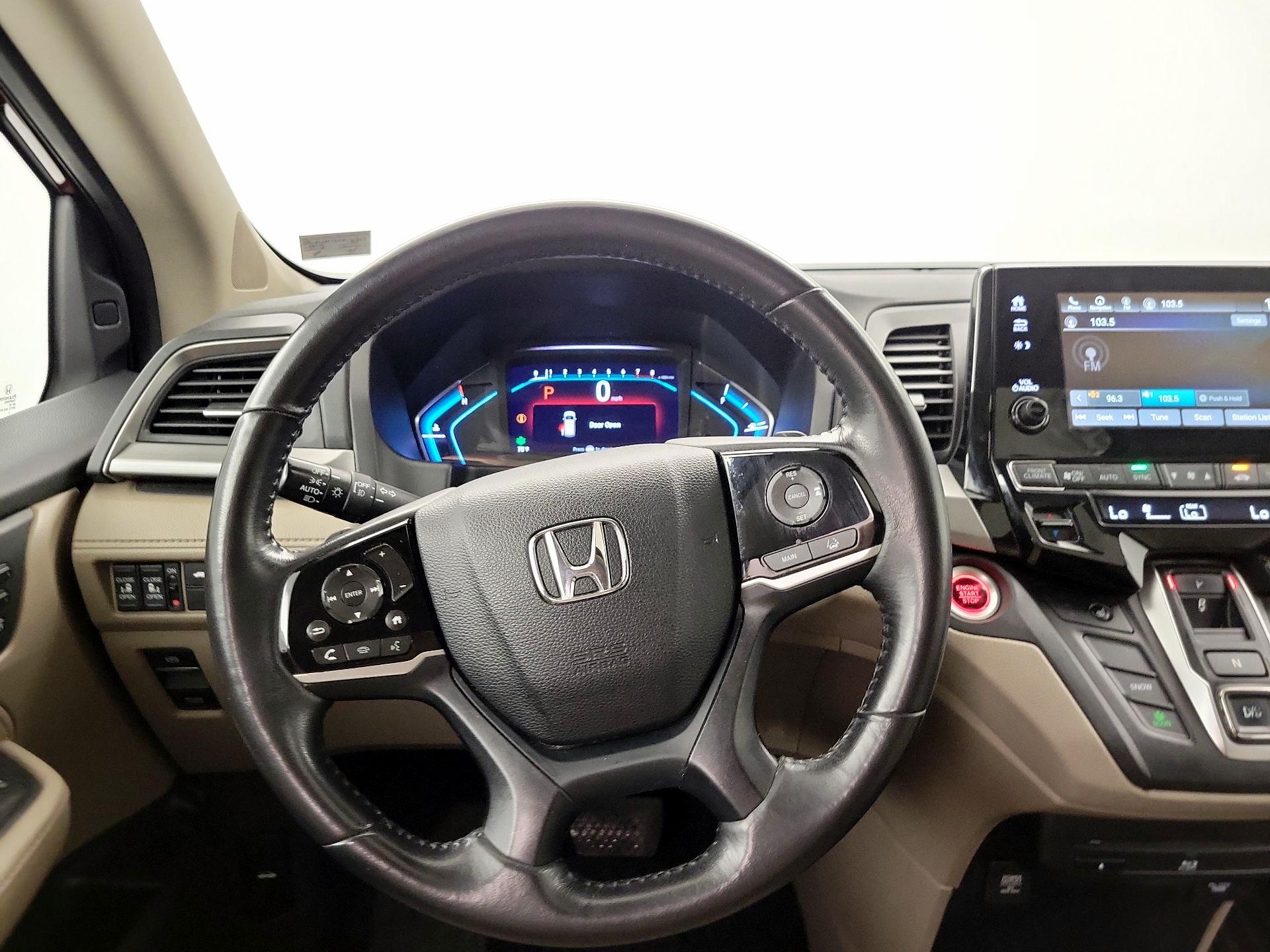Thumbnail: 2019 Honda Odyssey - 10