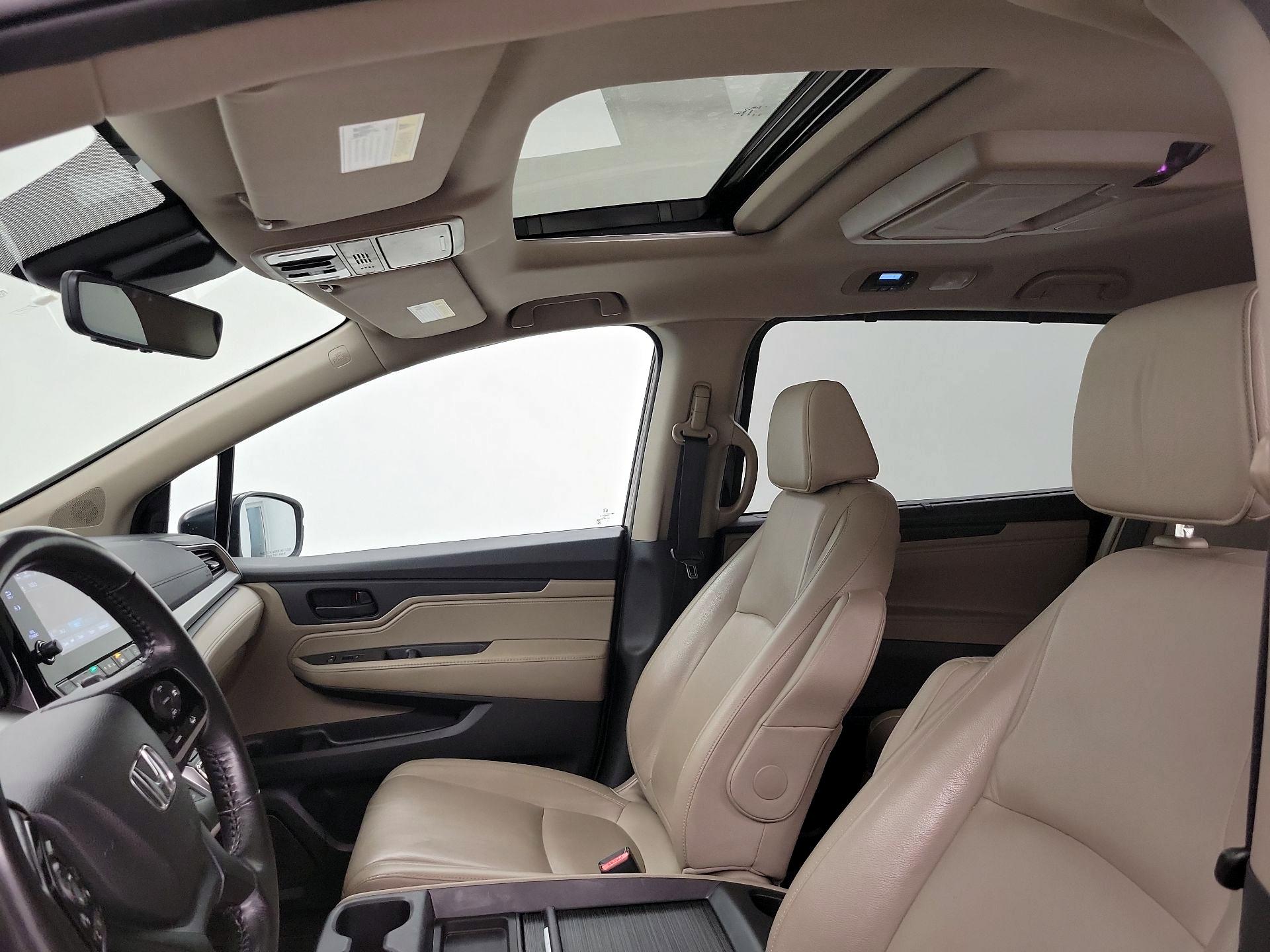 Thumbnail: 2019 Honda Odyssey - 19