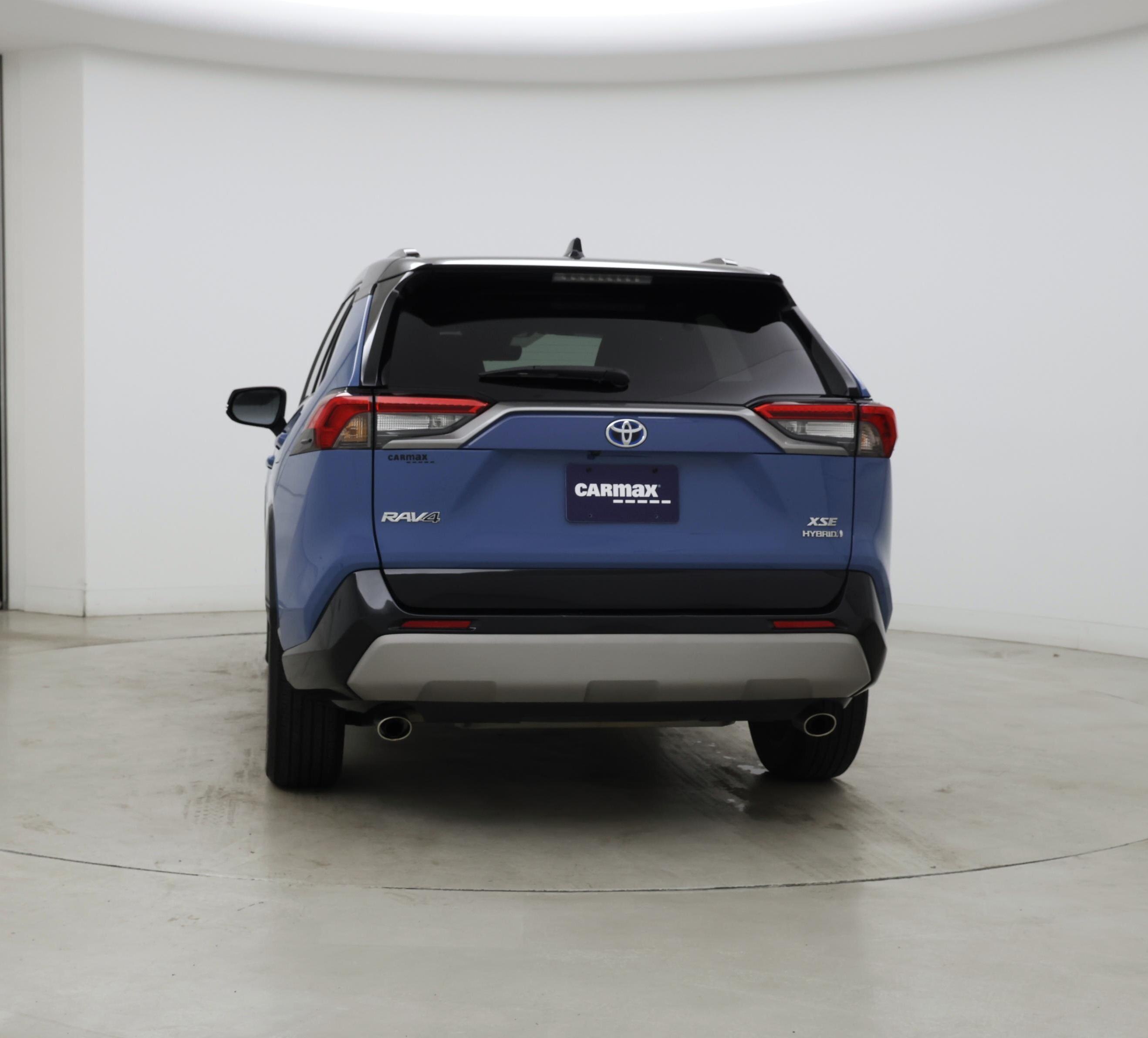 Thumbnail: 2022 Toyota RAV4 - 6