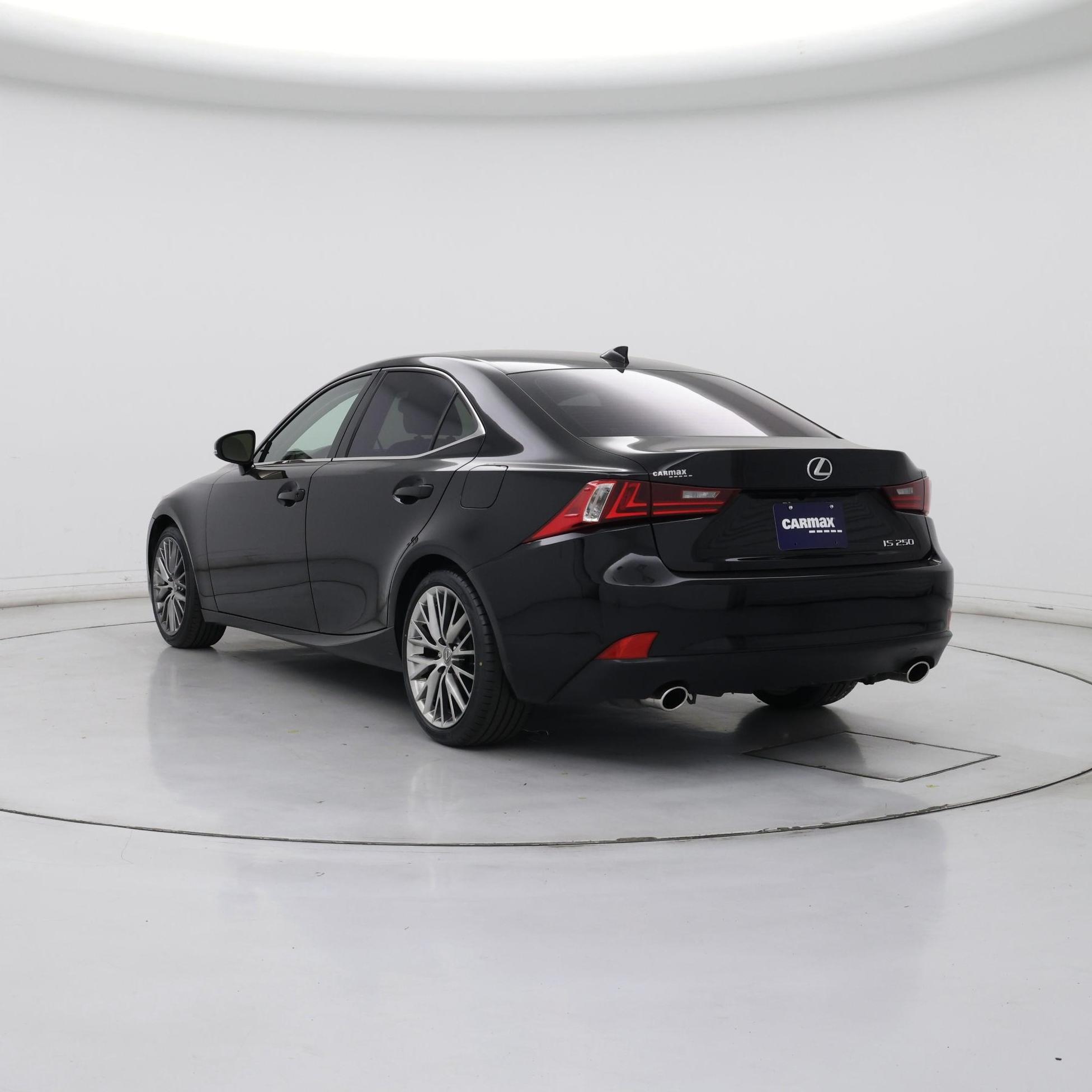 Thumbnail: 2014 Lexus IS - 2