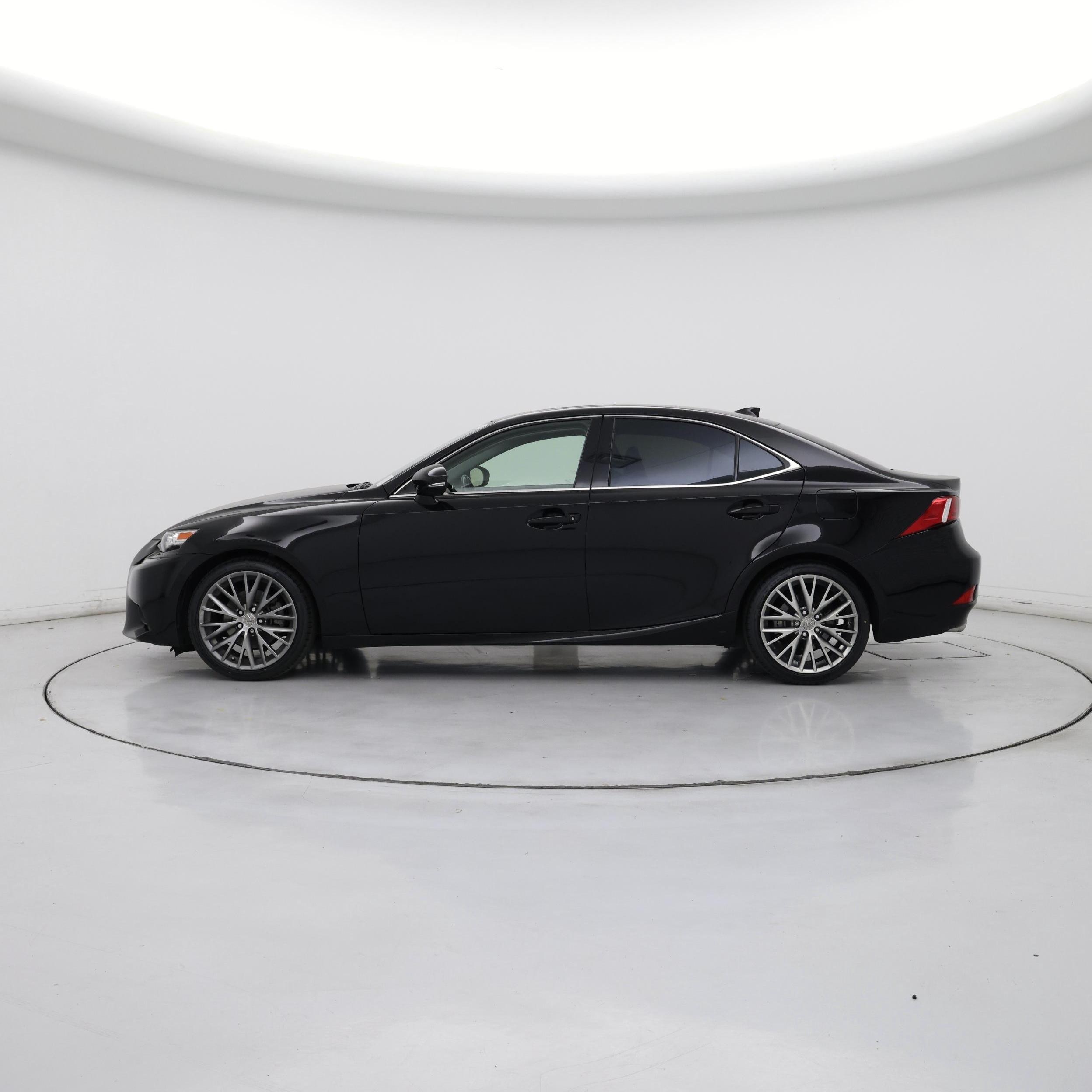 Thumbnail: 2014 Lexus IS - 3